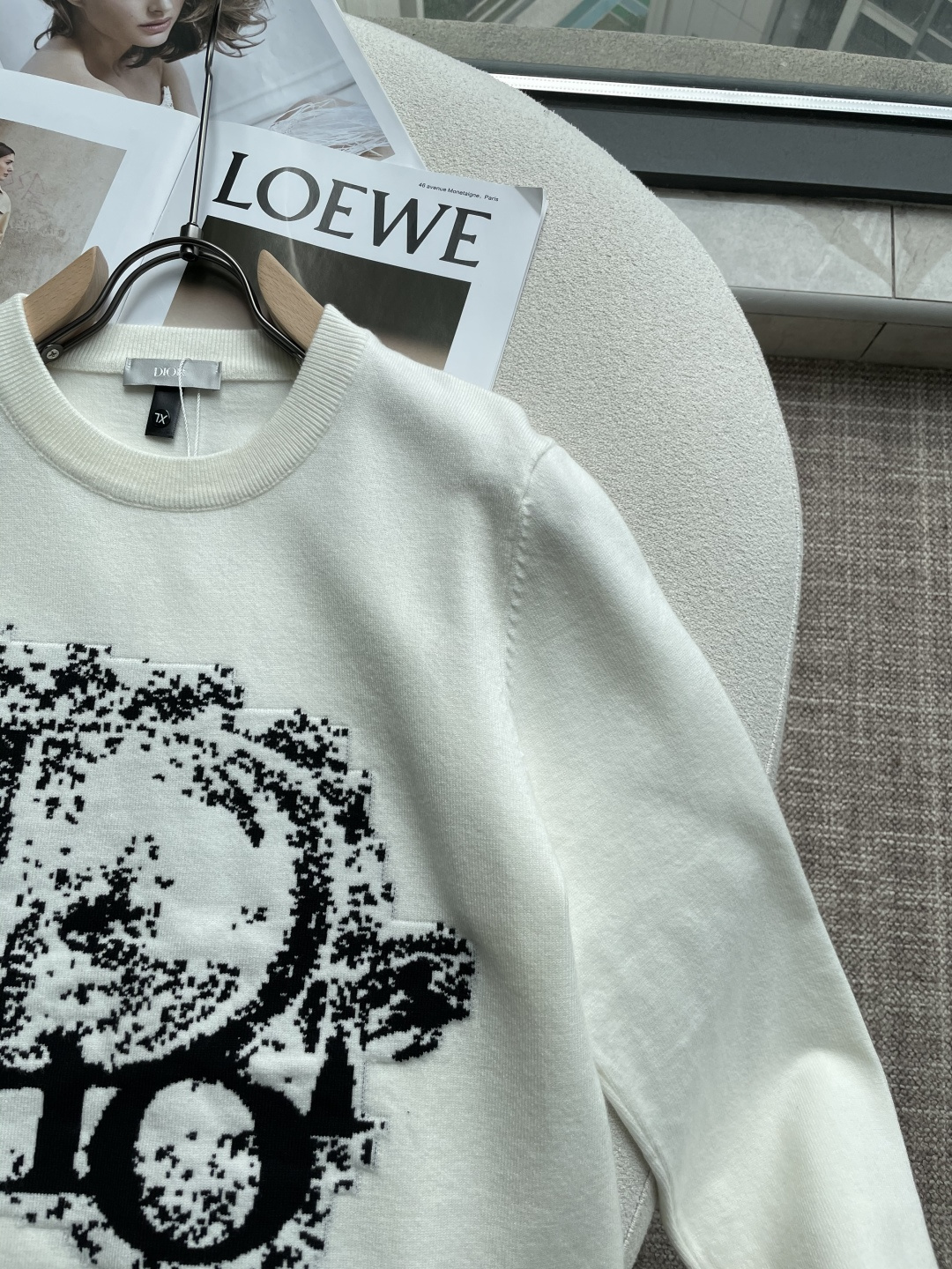 DIOR 重磅推荐！2025aw秋冬新款 专柜同步 时尚经典基础款针织衫 秋冬必备款 采用针织衫加厚毛衣