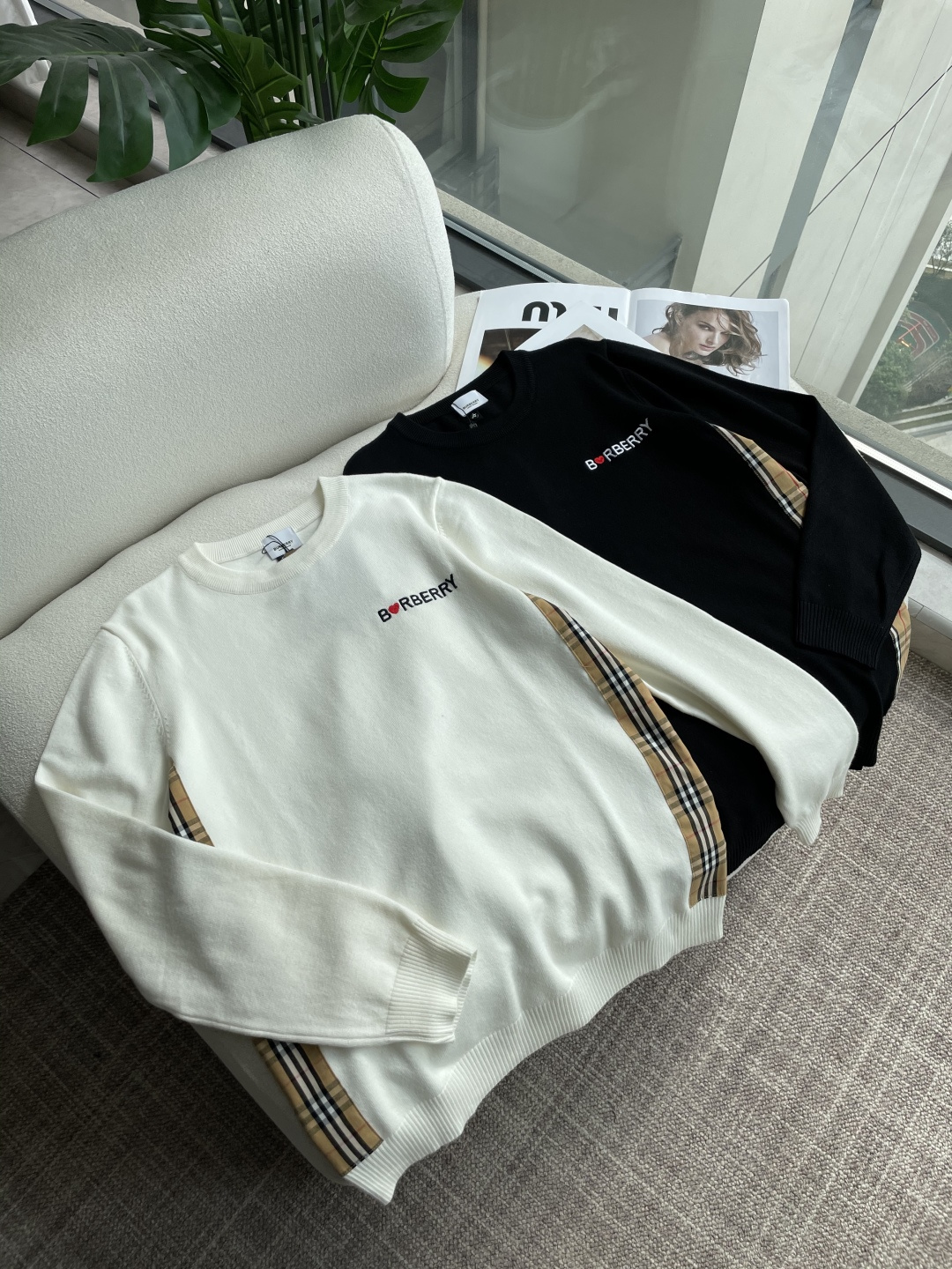 BUR 重磅推荐！2025aw秋冬新款 专柜同步 时尚经典基础款针织衫 秋冬必备款 采用针织衫加厚毛衣，
