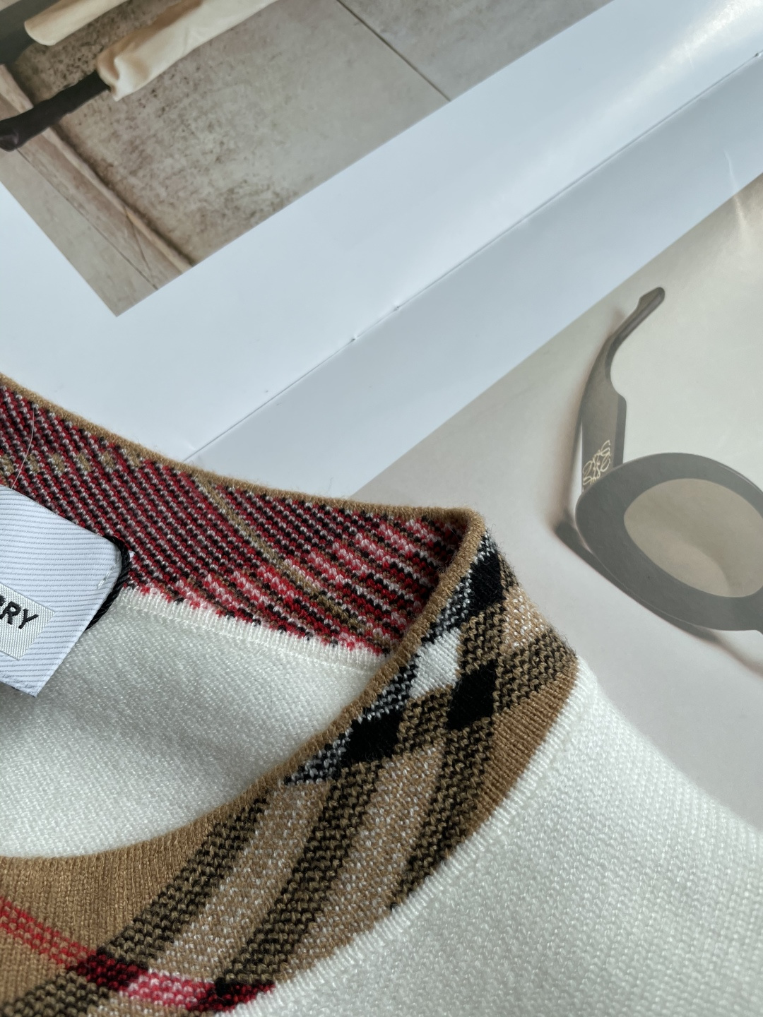 BUR 重磅推荐！2025aw秋冬新款 专柜同步 时尚经典基础款针织衫 秋冬必备款 采用针织衫加厚毛衣，