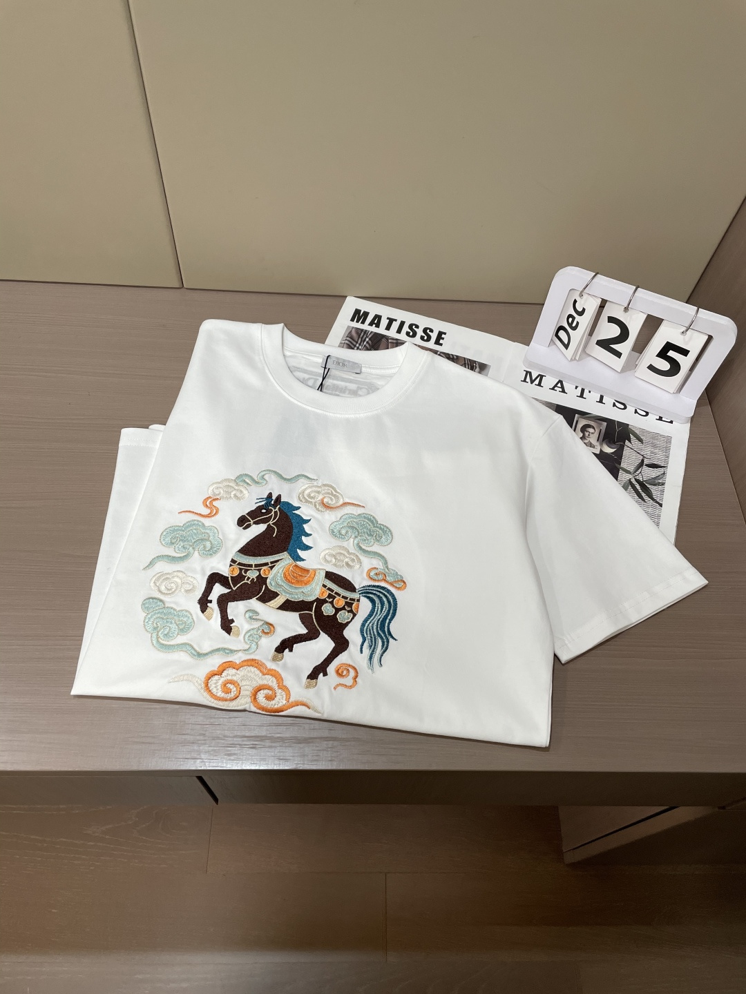 DIOR 2026春夏新品 专柜同步上新！原版复刻，全品相 重工刺绣尺码S-XL