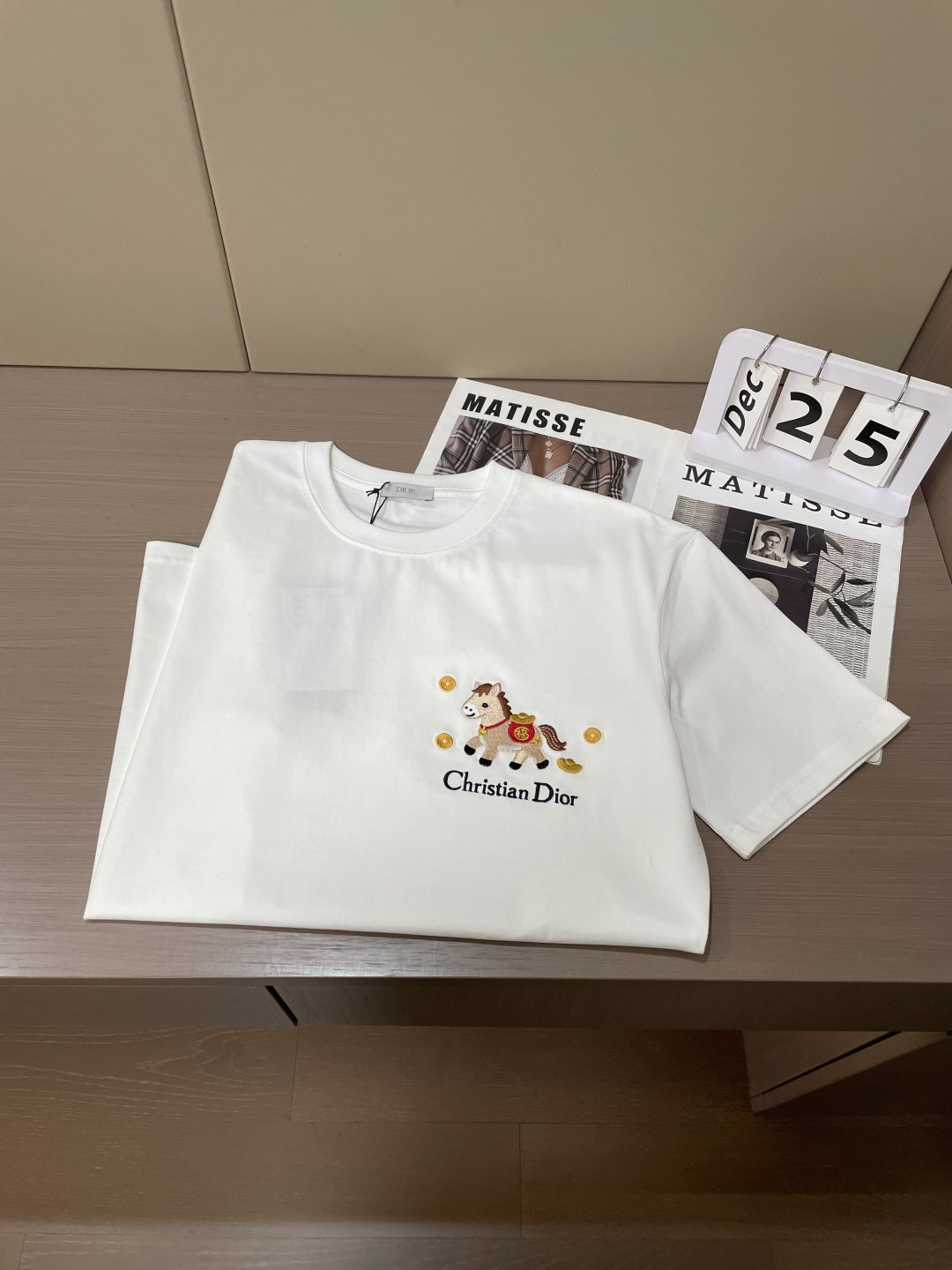 DIOR 2026春夏新品 专柜同步上新！原版复刻，全品相 重工刺绣尺码S-XL