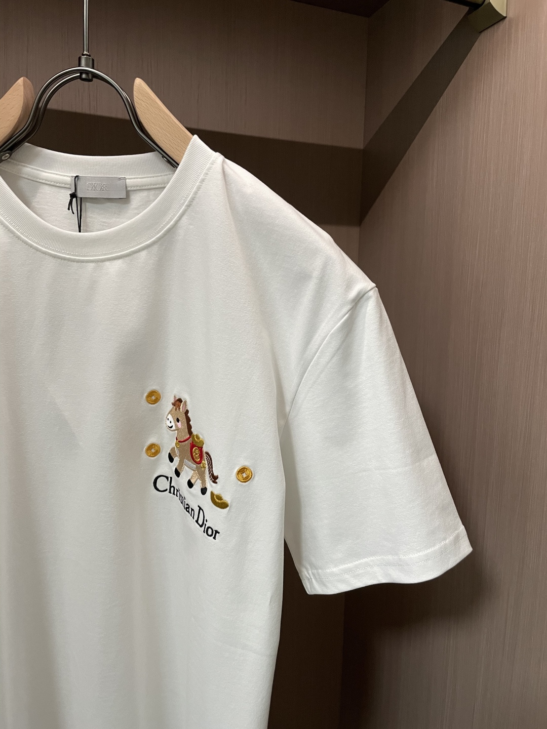 DIOR 2026春夏新品 专柜同步上新！原版复刻，全品相 重工刺绣尺码S-XL