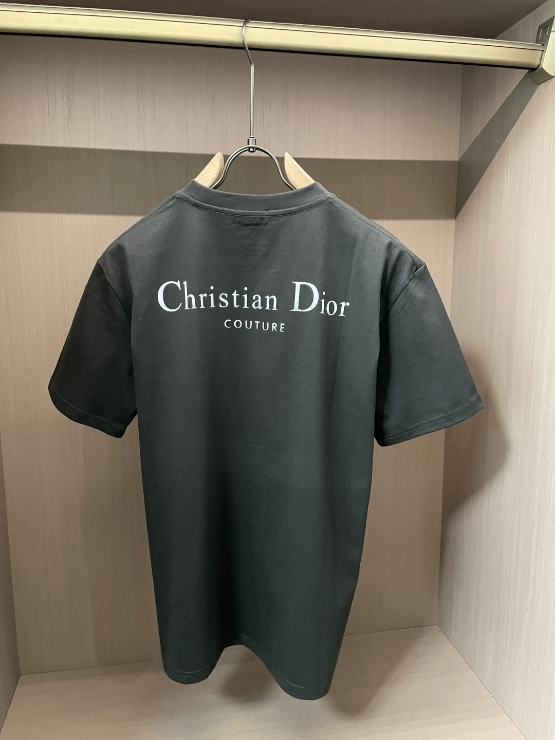 DIOR 2026春夏新品 专柜同步上新！原版复刻，全品相 重工刺绣尺码S-XL