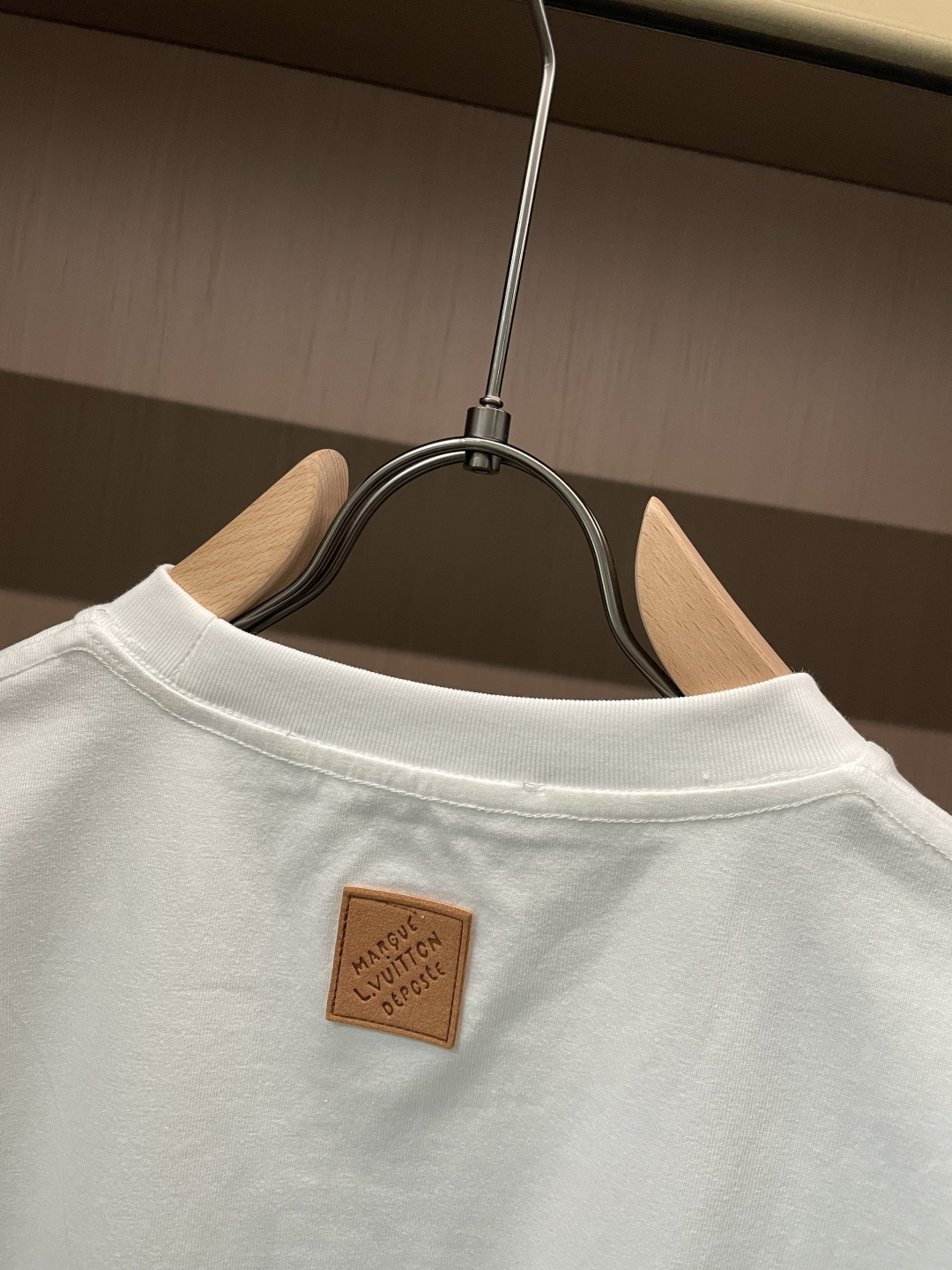 Lv 2026春夏新品 专柜同步上新！原版复刻，全品相 重工刺绣尺码S-XL