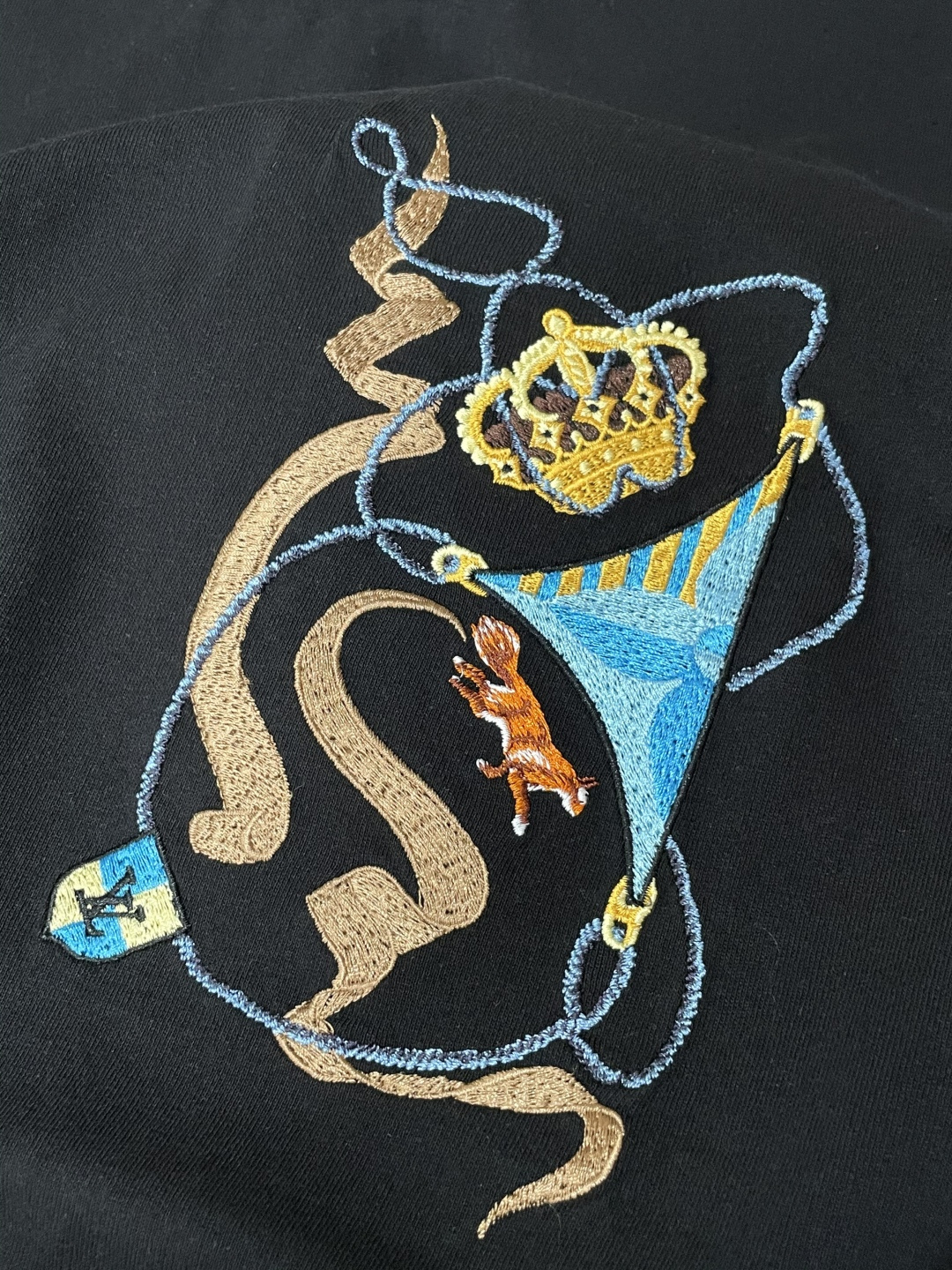 Lv 2026春夏新品 专柜同步上新！原版复刻，全品相 重工刺绣尺码S-XL