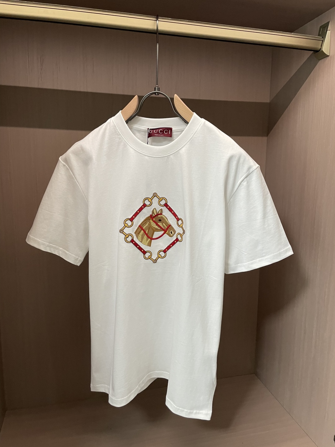 Gucc 2026春夏新品 专柜同步上新！原版复刻，全品相 重工刺绣尺码S-XL