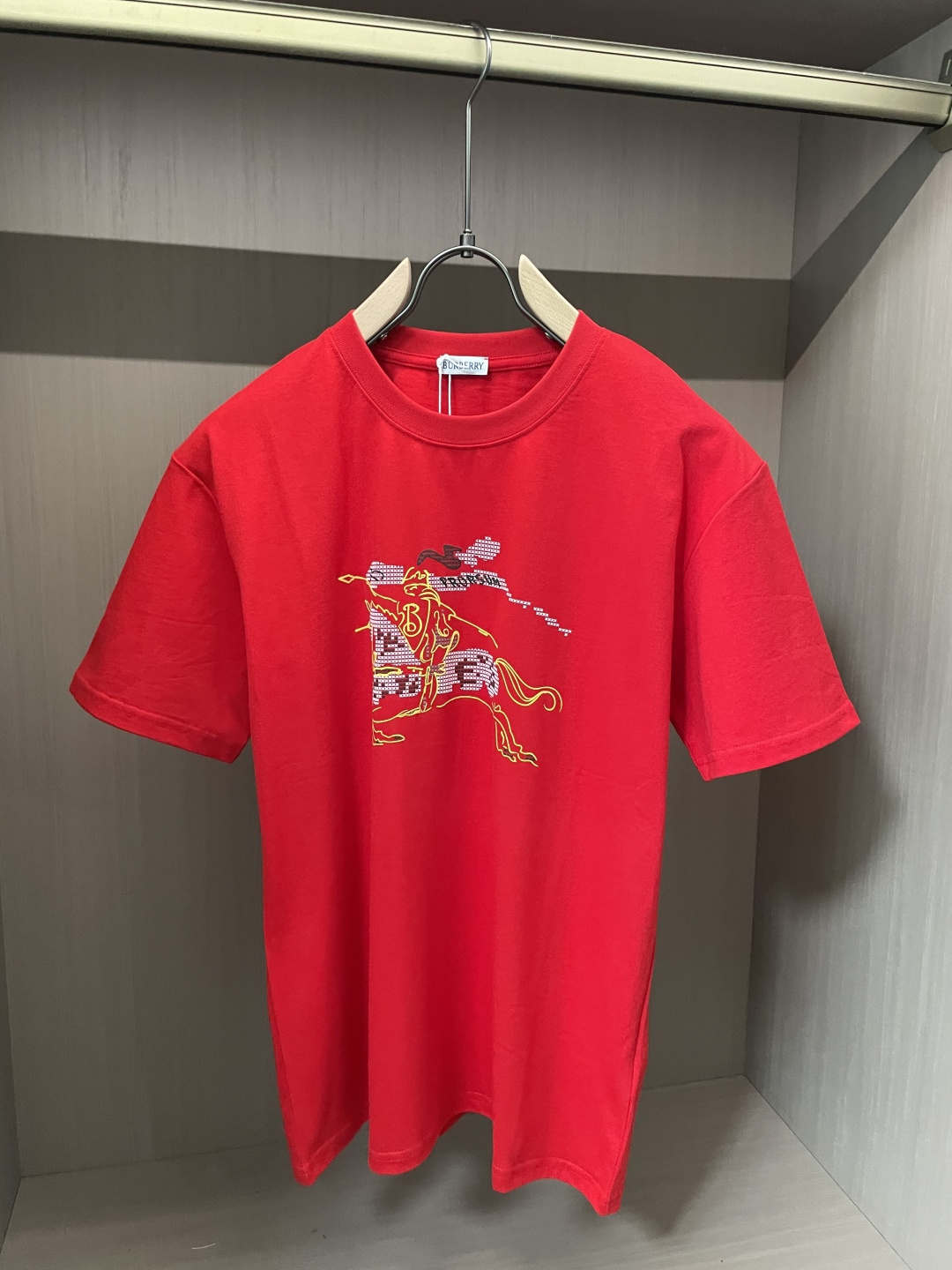 Bur 2026春夏新品 专柜同步上新！原版复刻，全品相 康利直喷印花工艺尺码S-XL