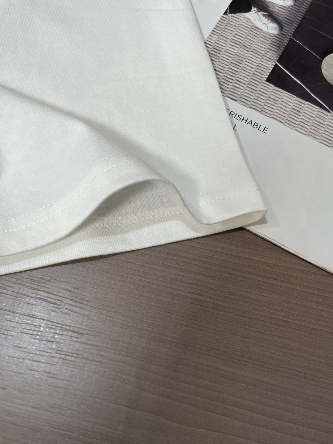 Lv 2026春夏新品 专柜同步上新！原版复刻，全品相 重工刺绣尺码S-XL