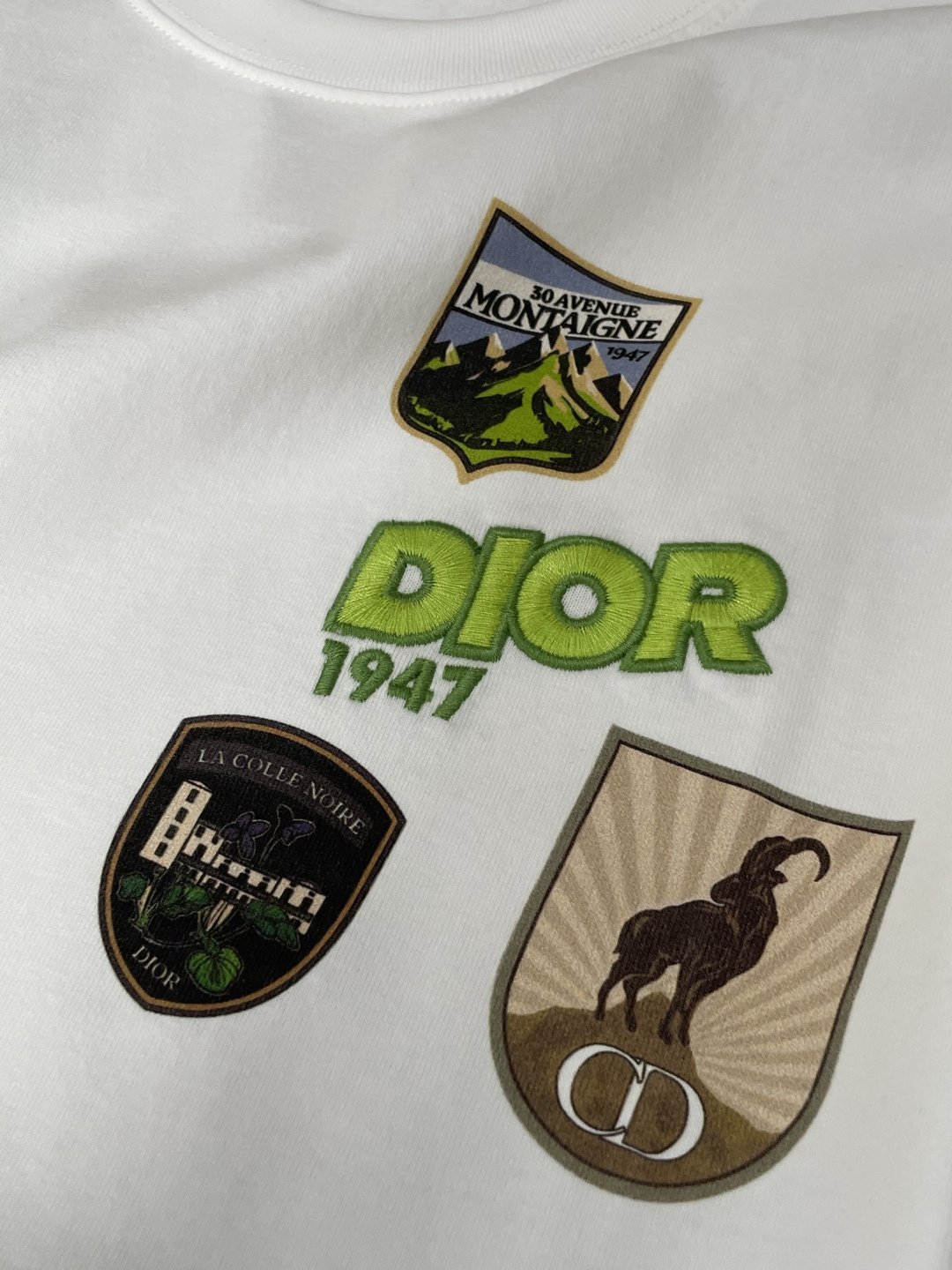 DIOR 2026春夏新品 专柜同步上新！原版复刻，全品相 重工刺绣尺码S-XL