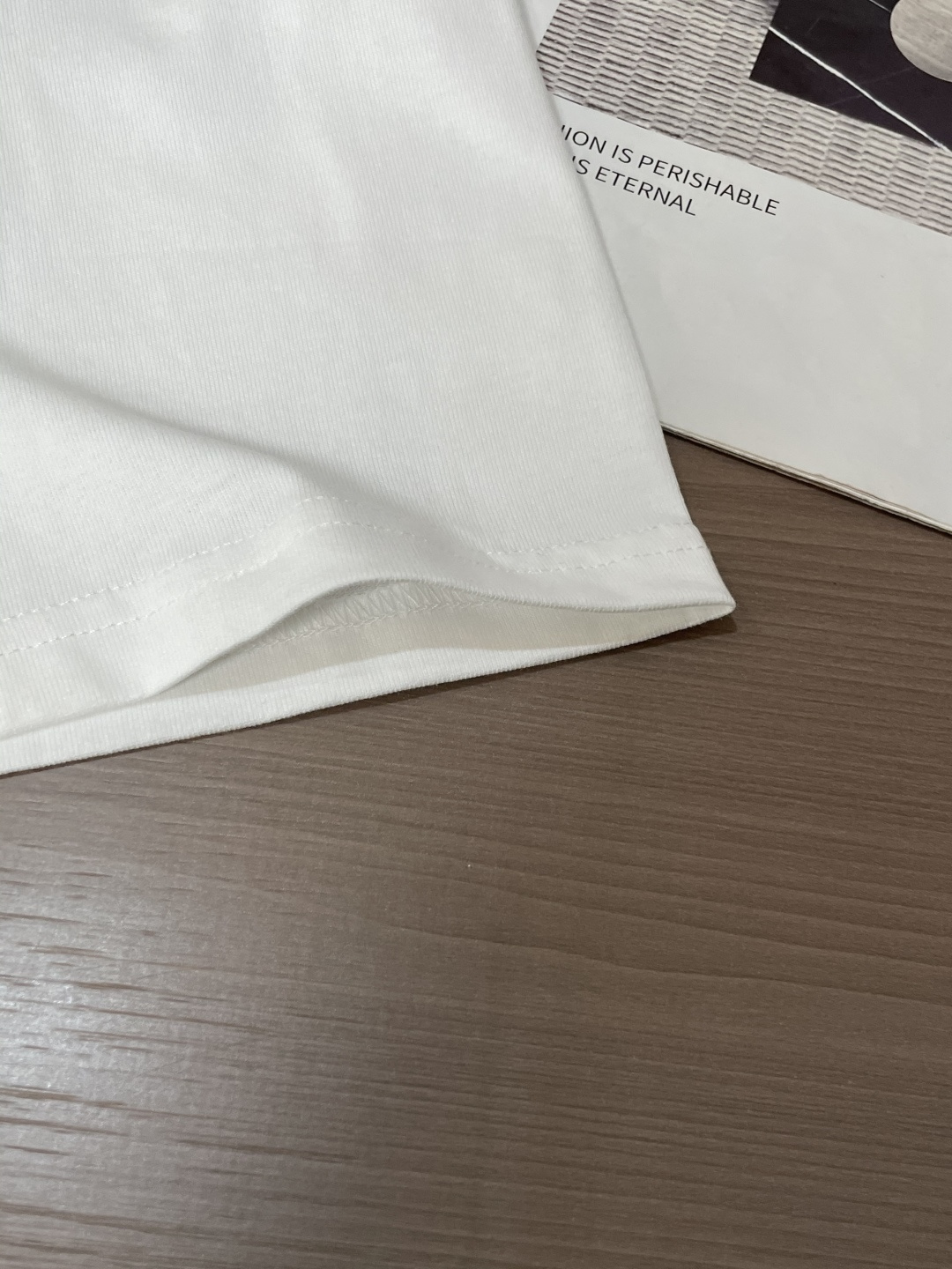 DIOR 2026春夏新品 专柜同步上新！原版复刻，全品相 重工刺绣尺码S-XL