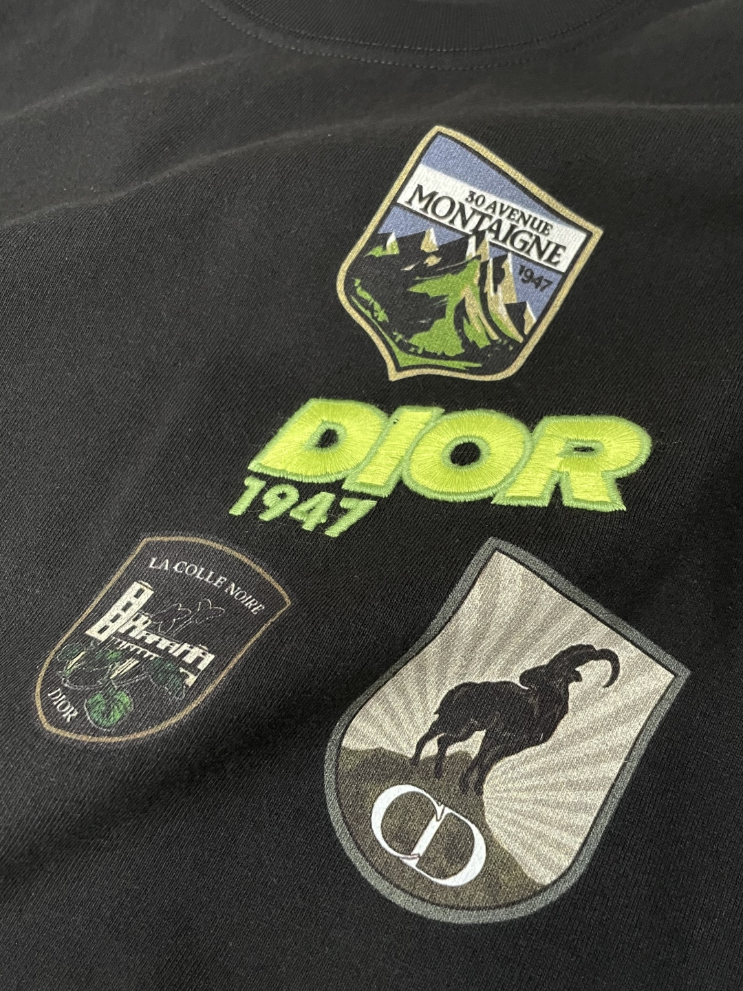 DIOR 2026春夏新品 专柜同步上新！原版复刻，全品相 重工刺绣尺码S-XL