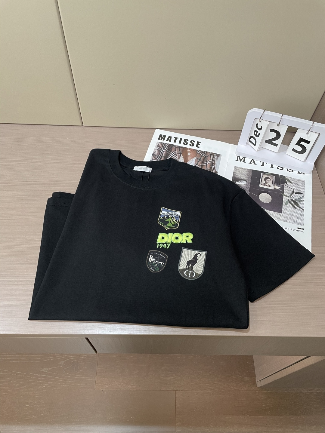 DIOR 2026春夏新品 专柜同步上新！原版复刻，全品相 重工刺绣尺码S-XL