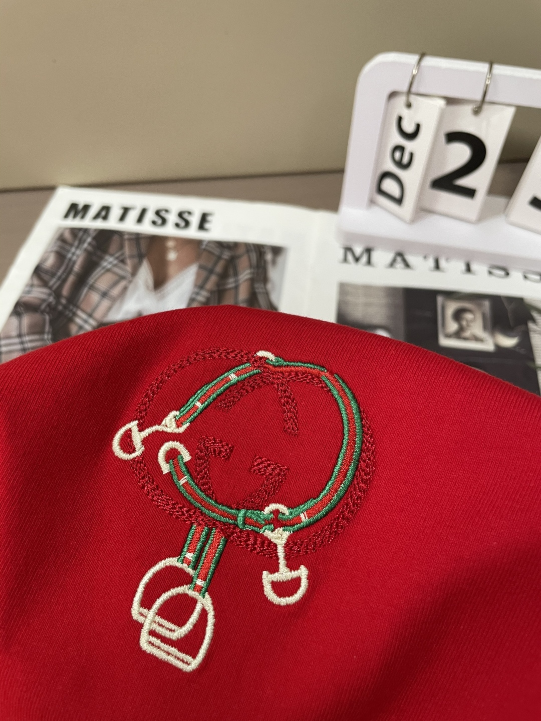 Gucc 2026春夏新品 专柜同步上新！原版复刻，全品相 重工刺绣尺码S-XL