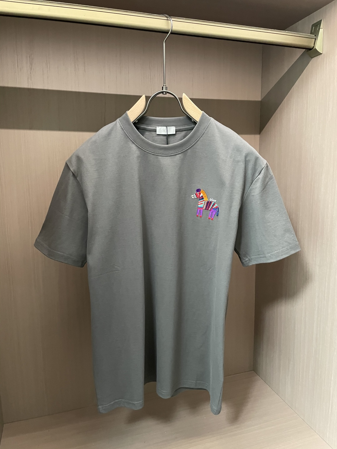 Dior 2026春夏新品 专柜同步上新！原版复刻，全品相 重工刺绣尺码S-XL