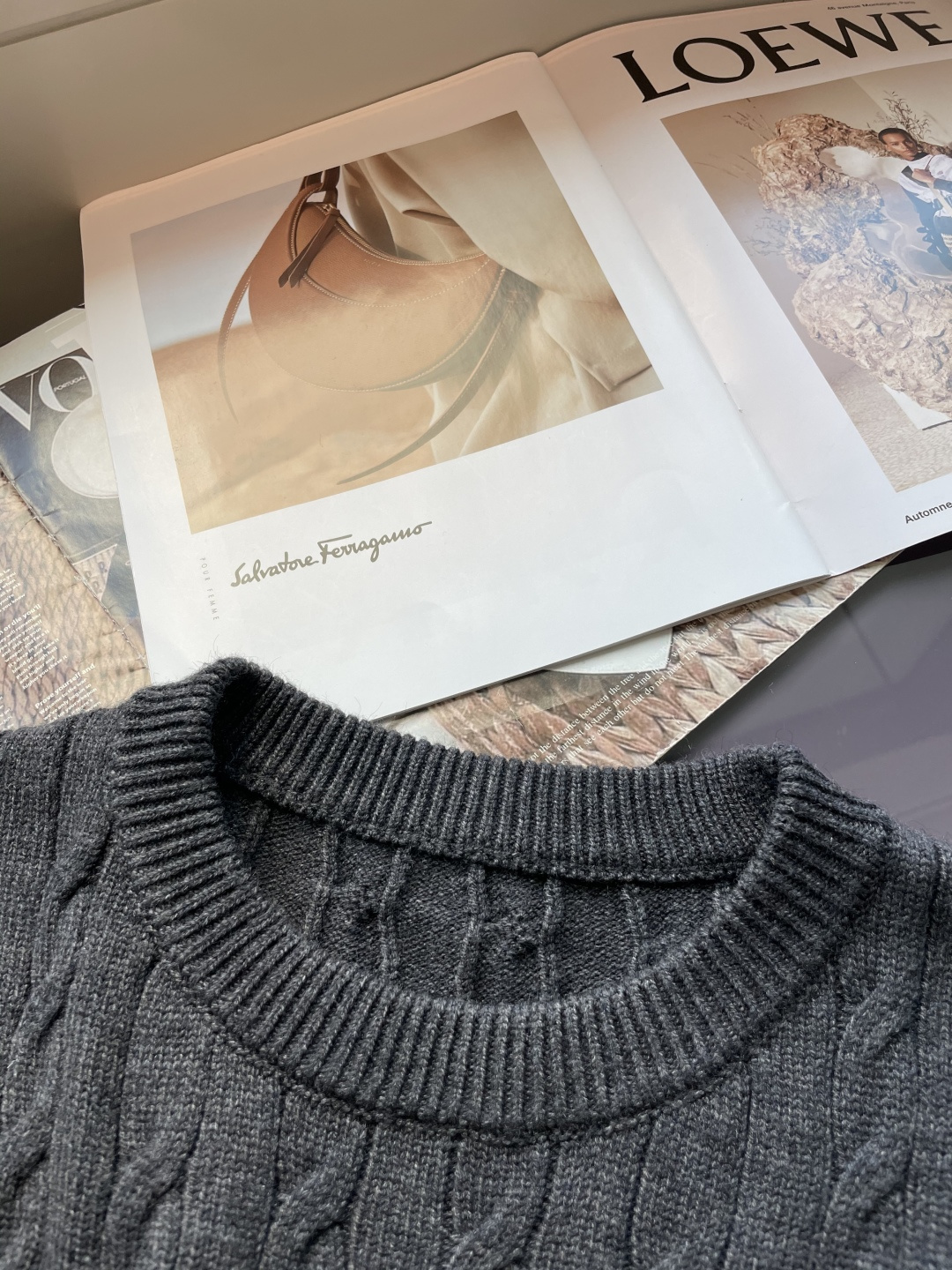 𝑹𝒂𝒍𝒑𝒉 𝑳𝒂𝒖𝒓𝒆𝒏 2025拉夫劳伦经典刺绣骑士小马logo纯色麻花针织毛衣男女同款！-面料采用高