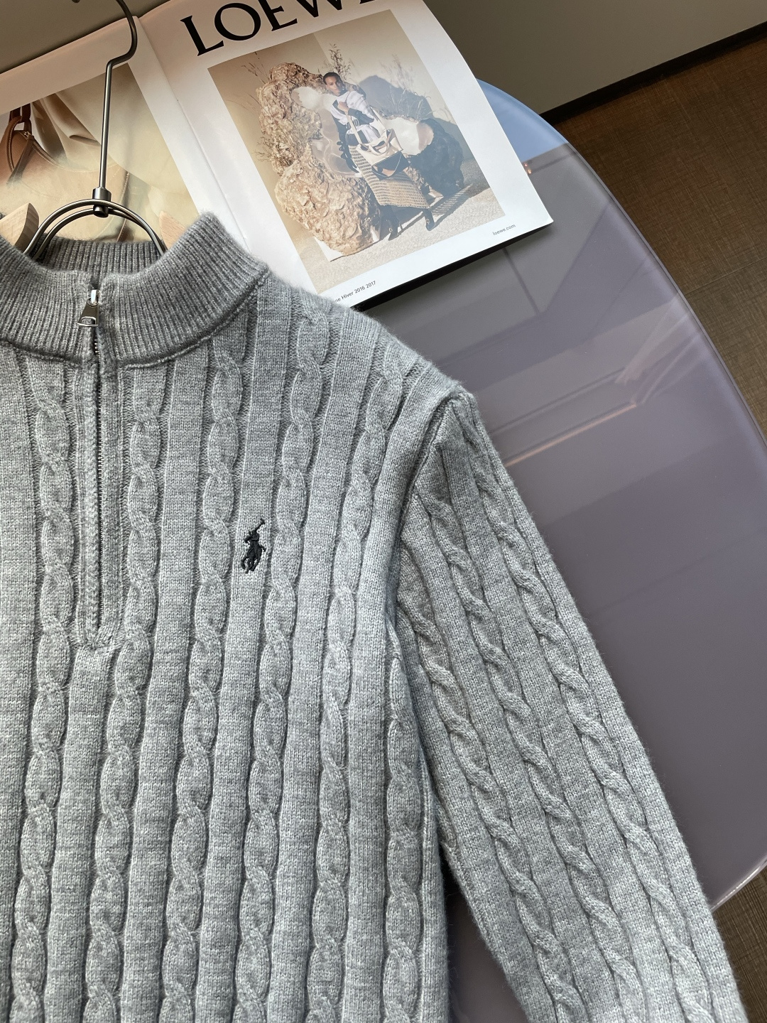 𝑹𝒂𝒍𝒑𝒉 𝑳𝒂𝒖𝒓𝒆𝒏 2025拉夫劳伦经典刺绣骑士小马logo纯色麻花针织毛衣男女同款！-面料采用高