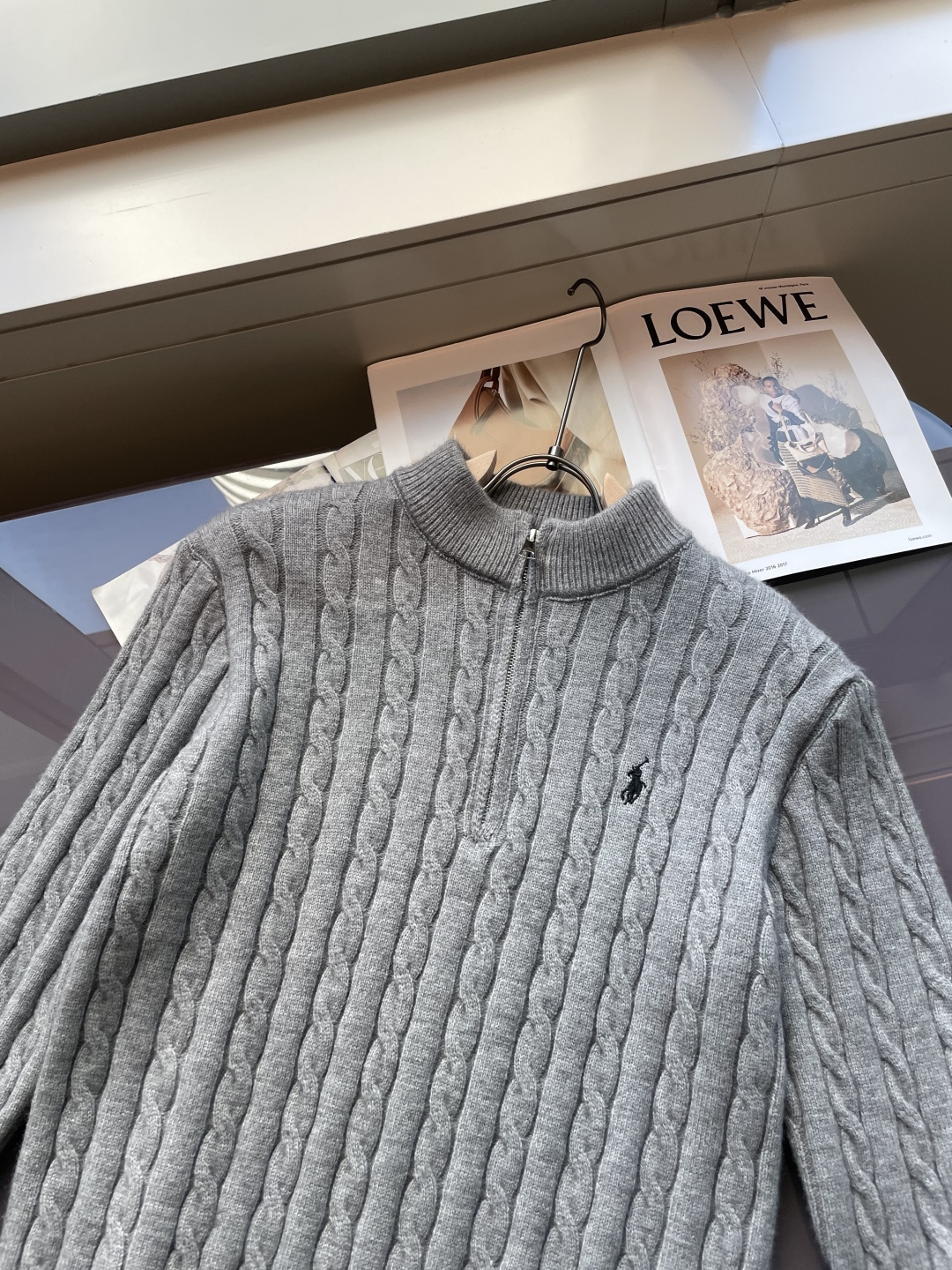 𝑹𝒂𝒍𝒑𝒉 𝑳𝒂𝒖𝒓𝒆𝒏 2025拉夫劳伦经典刺绣骑士小马logo纯色麻花针织毛衣男女同款！-面料采用高