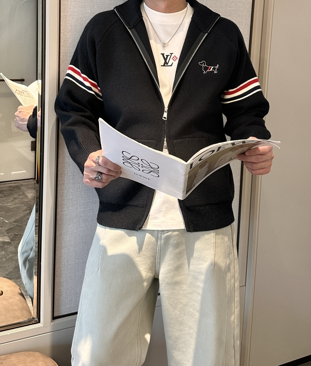 支持年后 TB 新款开衫针织毛衣！经典永不过时！外观简洁干净，秋日可以单穿，深冬最为内搭！定制进口高支数