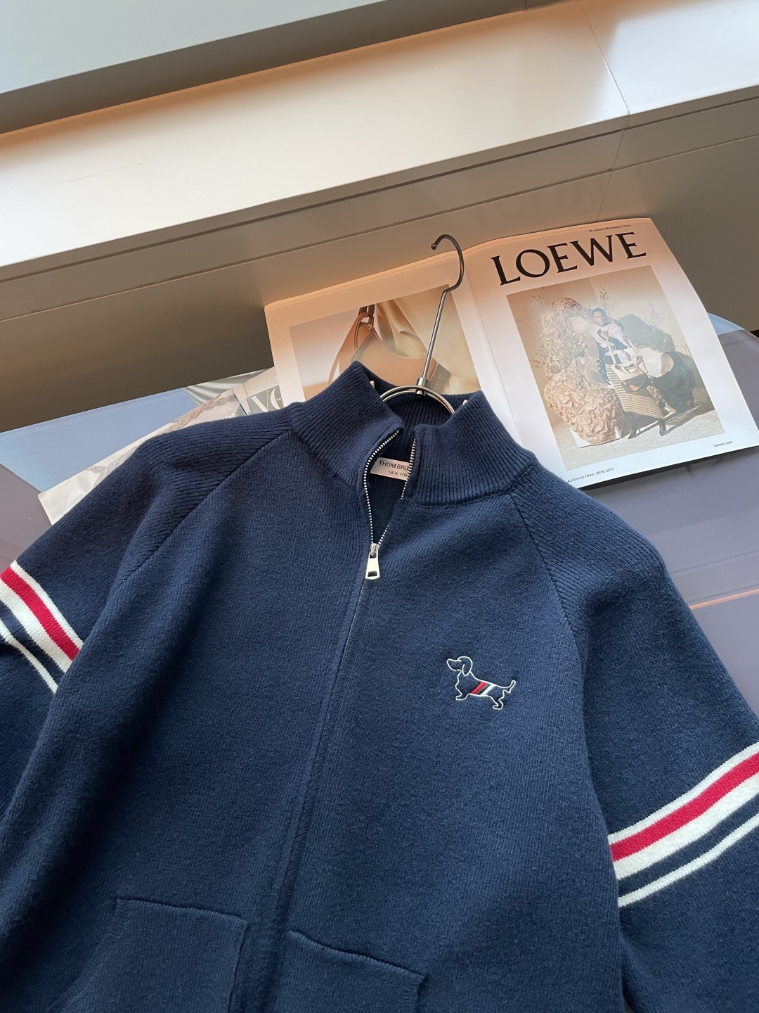 支持年后 TB 新款开衫针织毛衣！经典永不过时！外观简洁干净，秋日可以单穿，深冬最为内搭！定制进口高支数