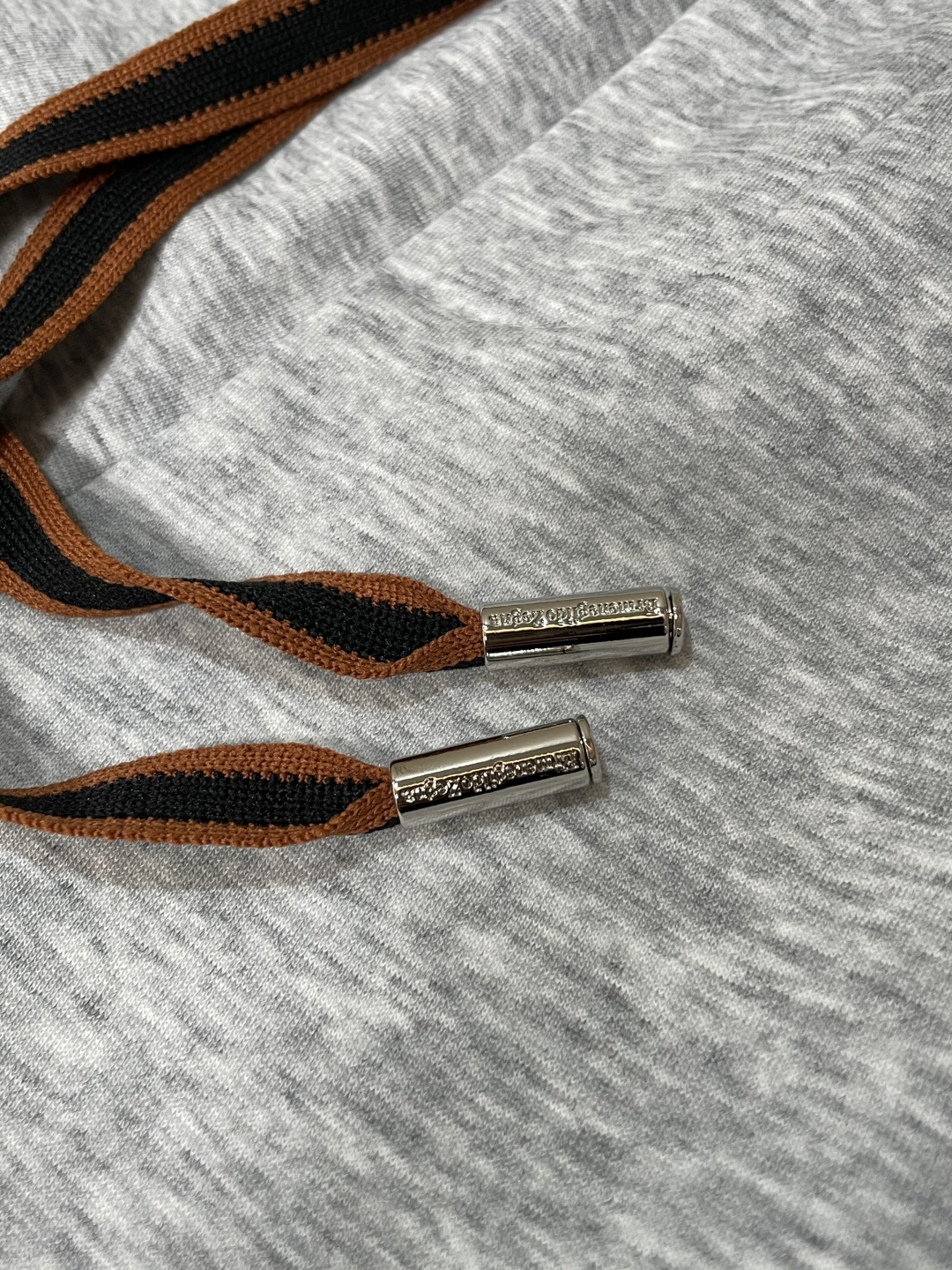 杰尼亚 2025秋冬最新休闲裤 内里加绒，非常保暖！版型超赞，能很好的修复各种腿型，非常个性！柔软排汗，