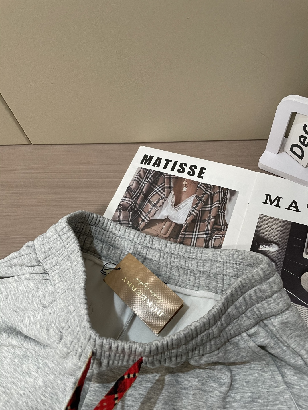 BUR 2025秋冬最新休闲裤 内里加绒，非常保暖！版型超赞，能很好的修复各种腿型，非常个性！柔软排汗，