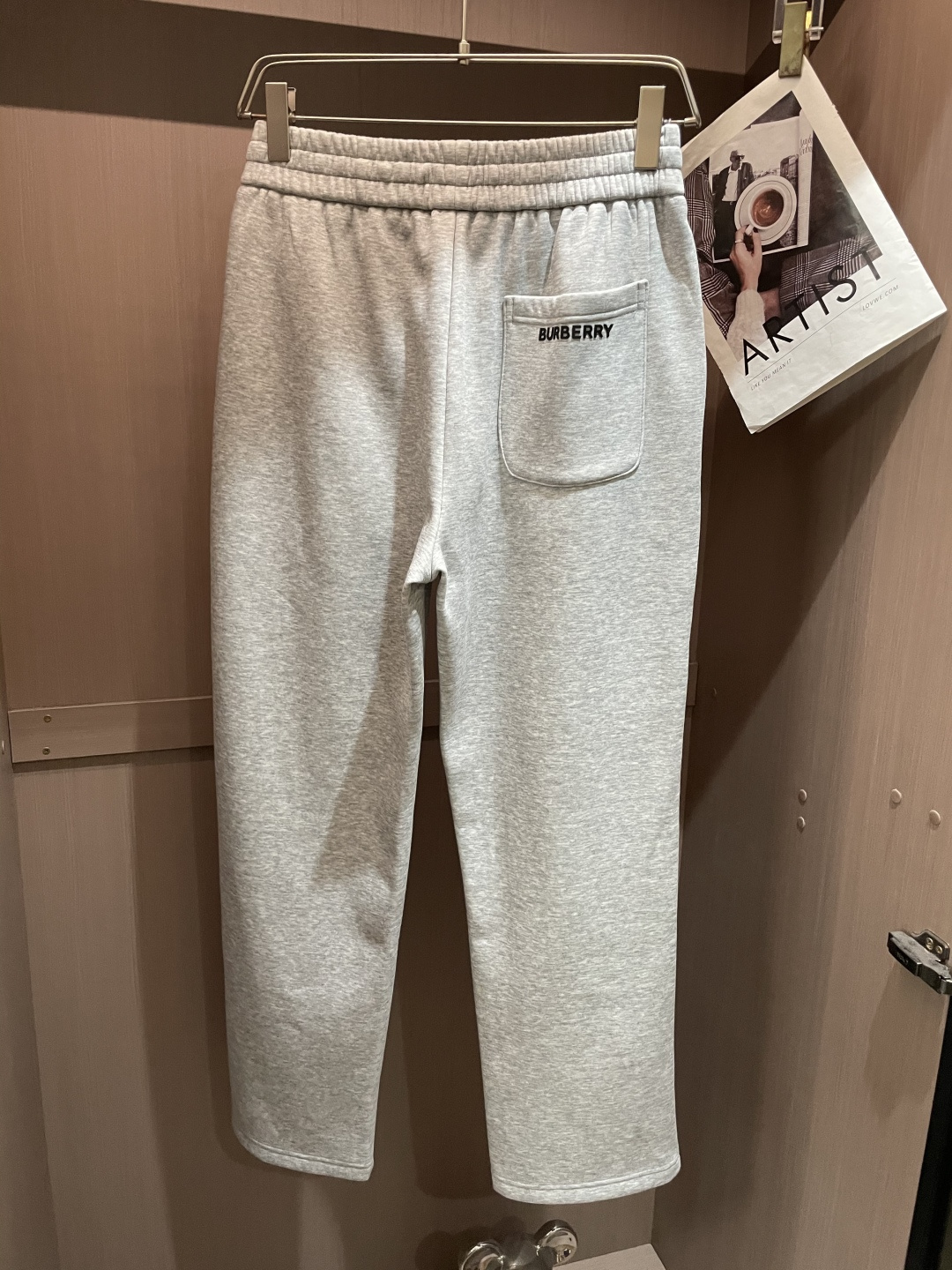 BUR 2025秋冬最新休闲裤 内里加绒，非常保暖！版型超赞，能很好的修复各种腿型，非常个性！柔软排汗，
