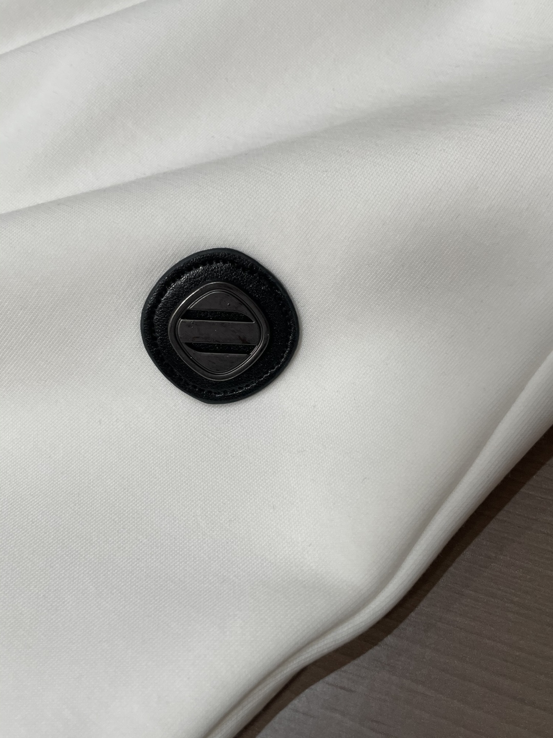 杰尼亚 2025秋冬最新休闲裤 内里加绒，非常保暖！版型超赞，能很好的修复各种腿型，非常个性！柔软排汗，