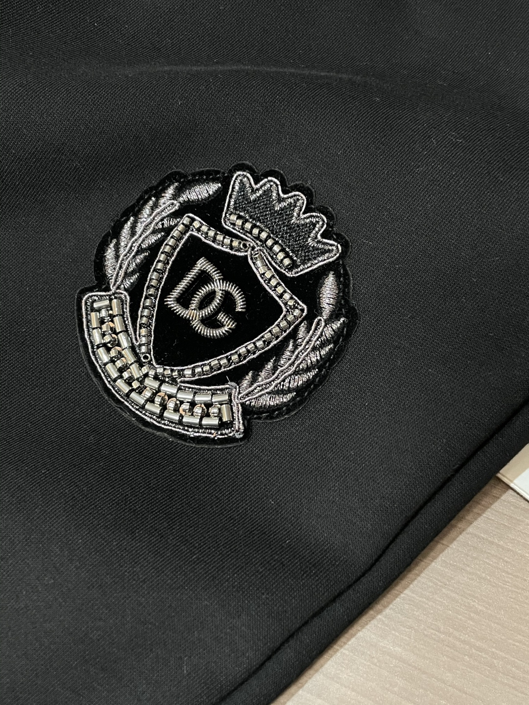 DG 2025秋冬最新休闲裤 内里加绒，非常保暖！版型超赞，能很好的修复各种腿型，非常个性！柔软排汗，舒