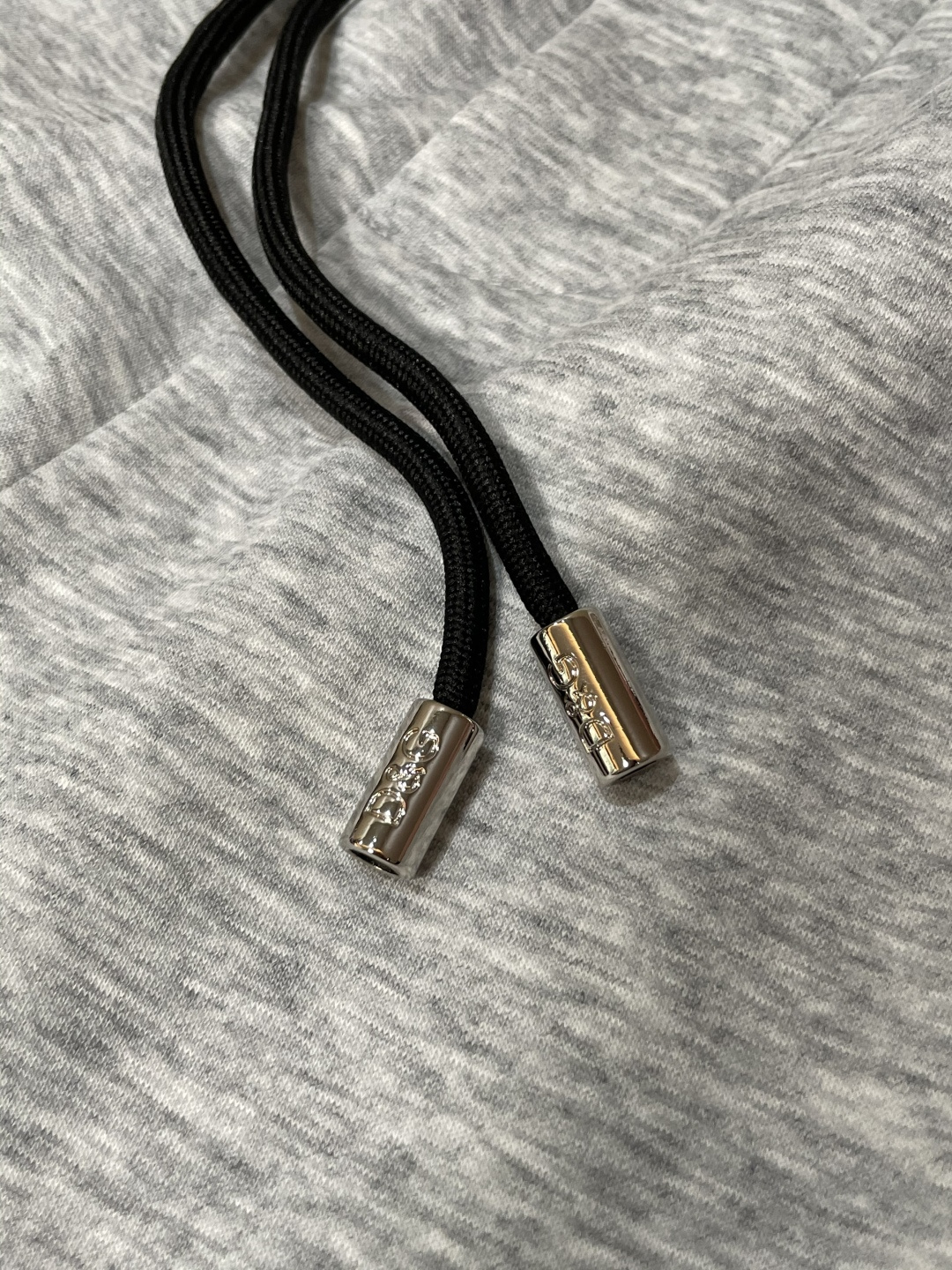 DG 2025秋冬最新休闲裤 内里加绒，非常保暖！版型超赞，能很好的修复各种腿型，非常个性！柔软排汗，舒