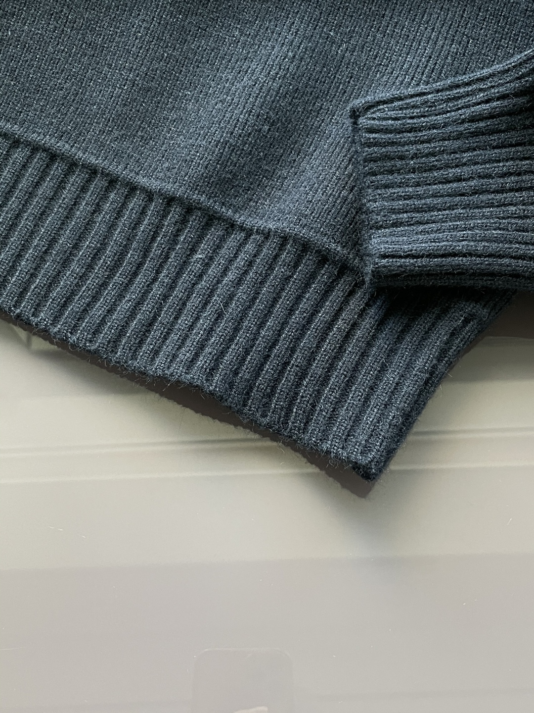 支持年后 TB 2025秋冬，渠道的精品狠货！！！今年最好看的休闲羊毛衣闭眼入！甄选新西兰进口羊毛混纺面