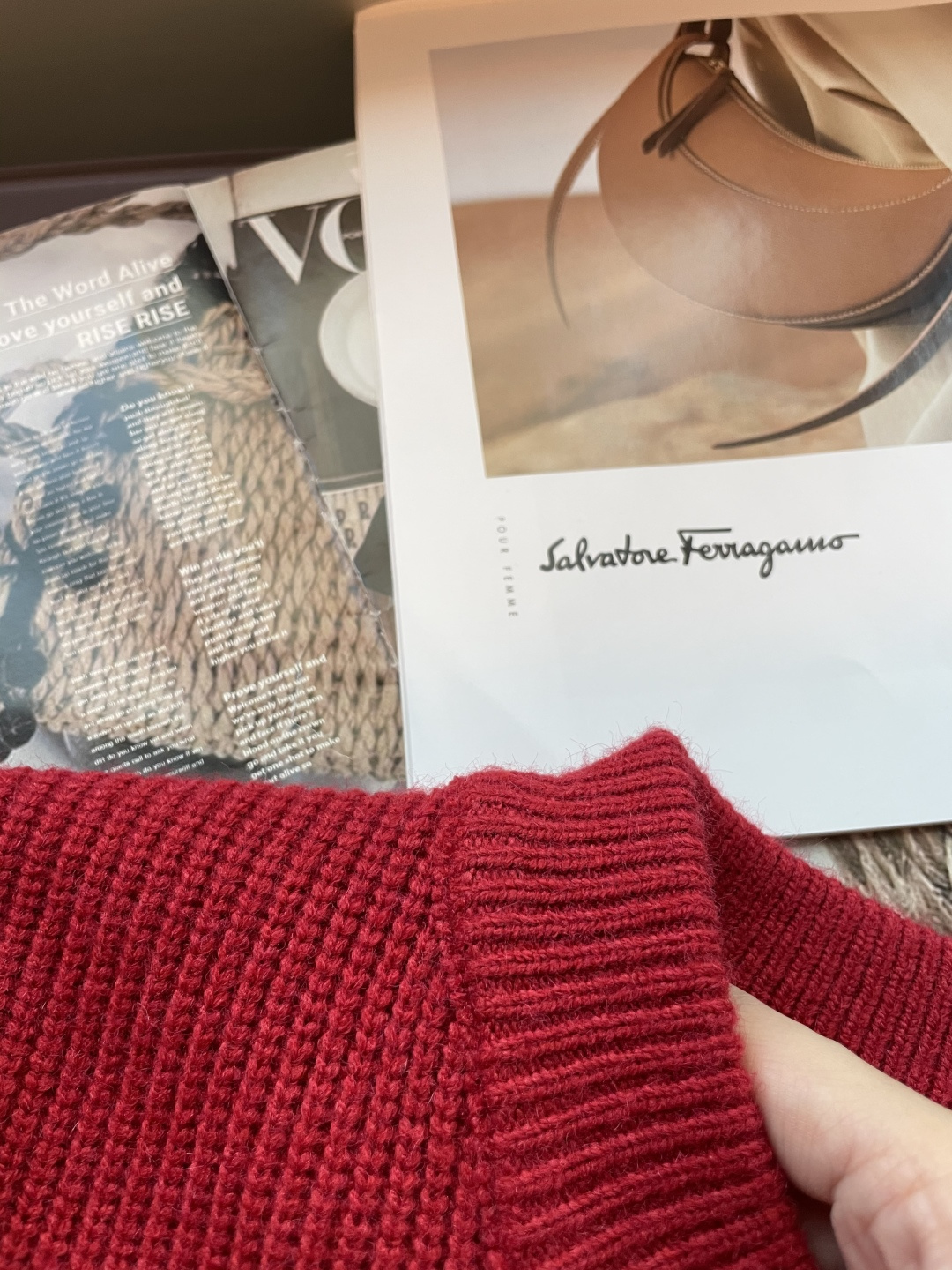 支持年后 TB 2025秋冬，渠道的精品狠货！！！今年最好看的休闲羊毛衣闭眼入！甄选新西兰进口羊毛混纺面