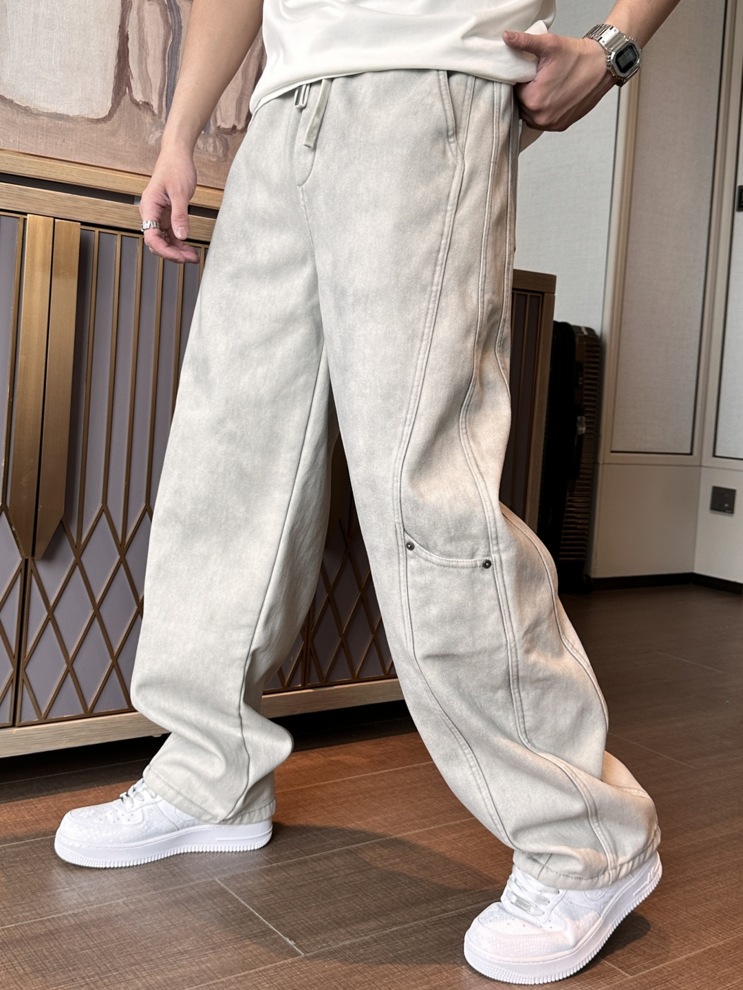 始祖鸟 2025秋冬最新系列男士加厚休闲裤！内里加绒，非常保暖，北方的宝子们赶紧备上！采用客供弹力柔棉材