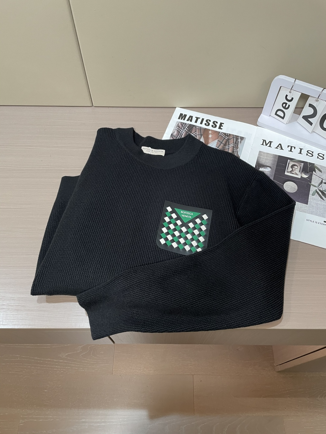 BV 重磅推荐！2025aw秋冬新款 专柜同步 时尚经典基础款针织衫 秋冬必备款 采用针织衫加厚毛衣，精