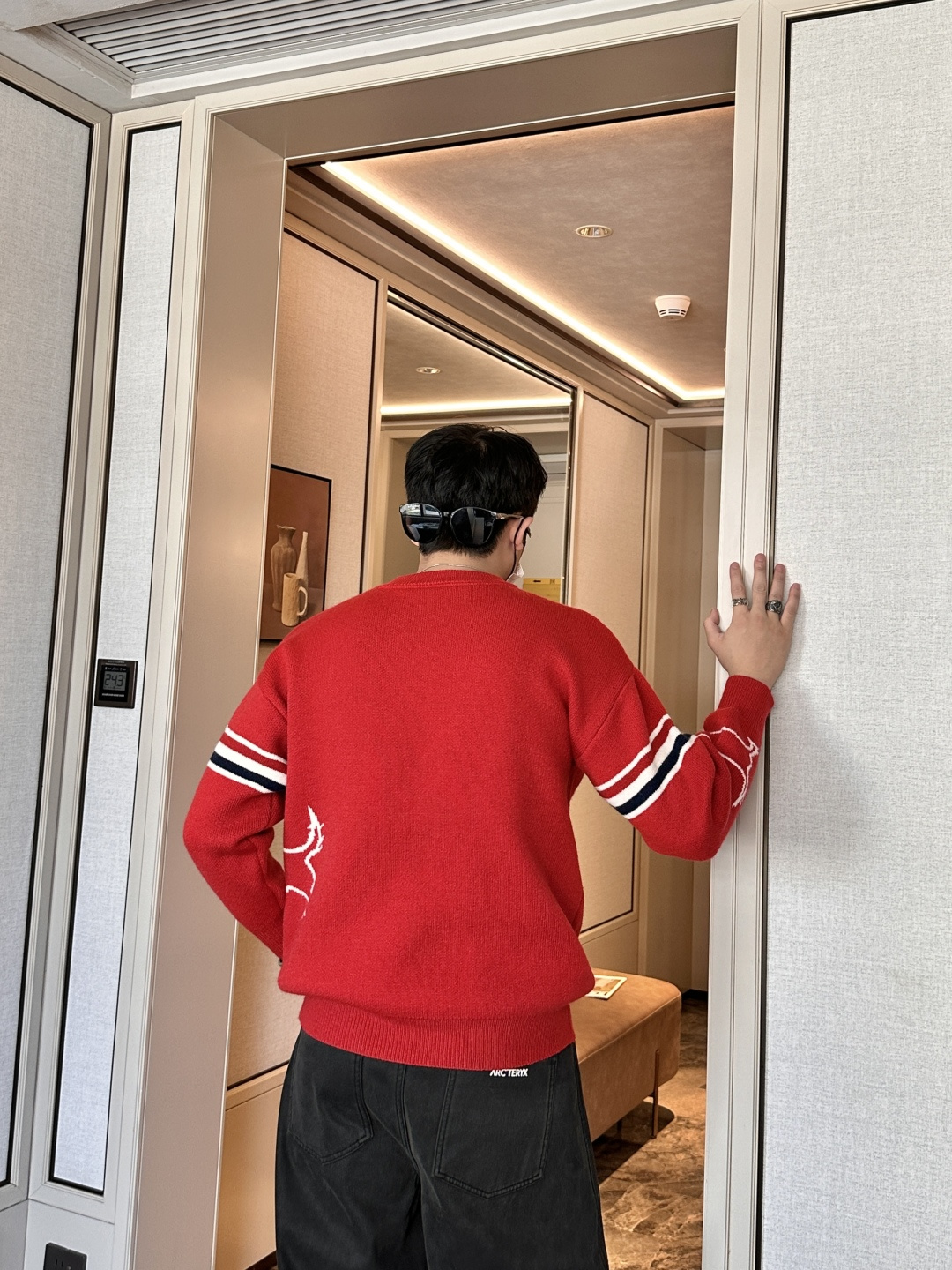 支持年后 TB 重磅推荐！2025aw秋冬新款 专柜同步 时尚经典基础款针织衫 秋冬必备款 采用针织衫加