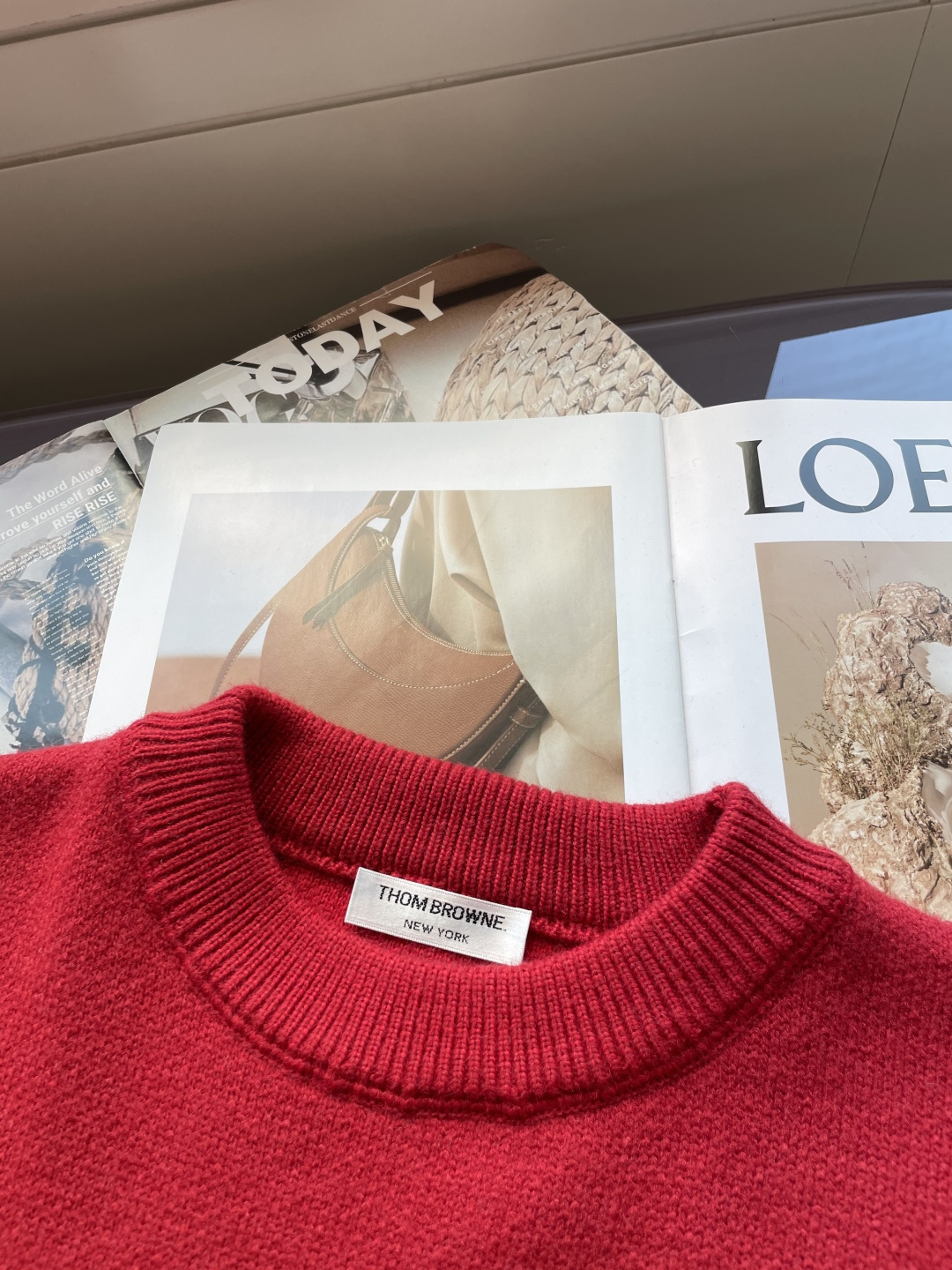 支持年后 TB 重磅推荐！2025aw秋冬新款 专柜同步 时尚经典基础款针织衫 秋冬必备款 采用针织衫加