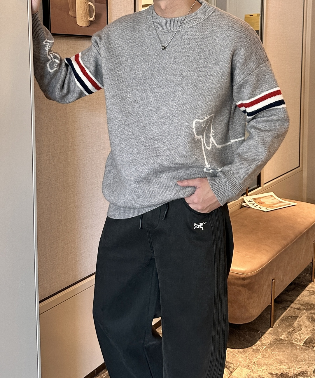 支持年后 TB 重磅推荐！2025aw秋冬新款 专柜同步 时尚经典基础款针织衫 秋冬必备款 采用针织衫加