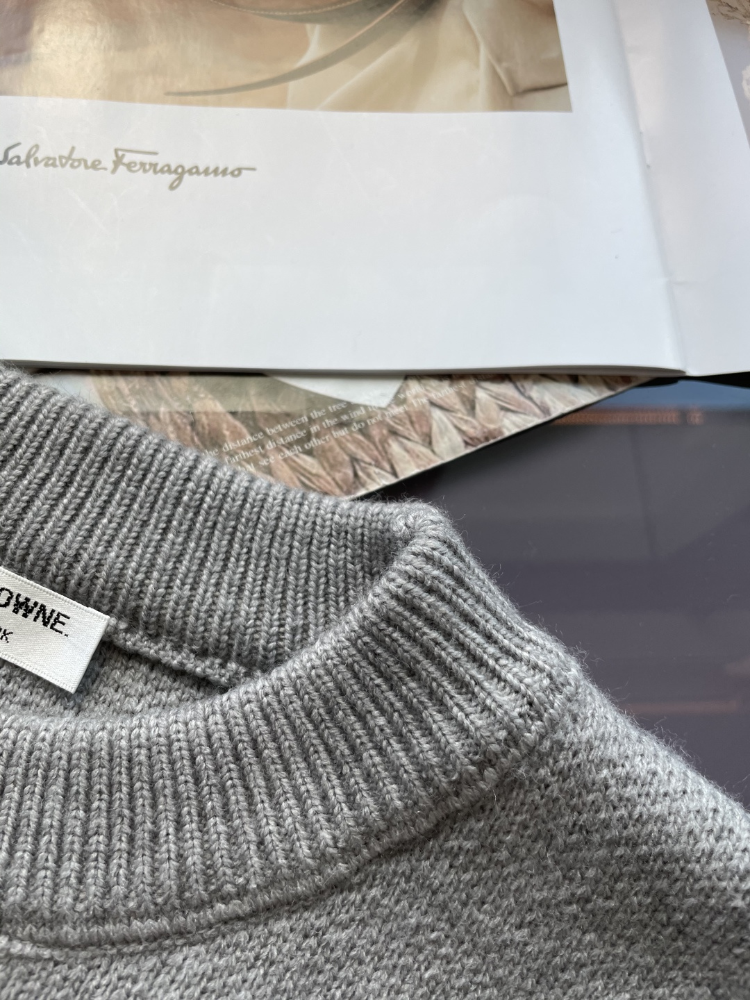 支持年后 TB 重磅推荐！2025aw秋冬新款 专柜同步 时尚经典基础款针织衫 秋冬必备款 采用针织衫加