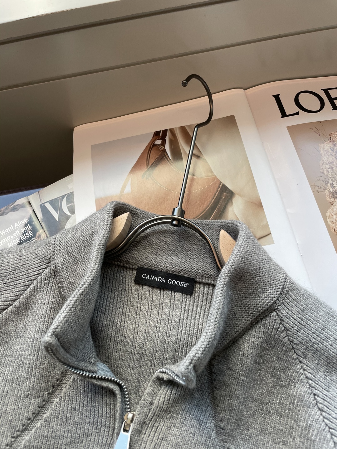 支持年后 加拿大🇨🇦鹅 新款开衫针织毛衣！经典永不过时！外观简洁干净，秋日可以单穿，深冬最为内搭！定制进