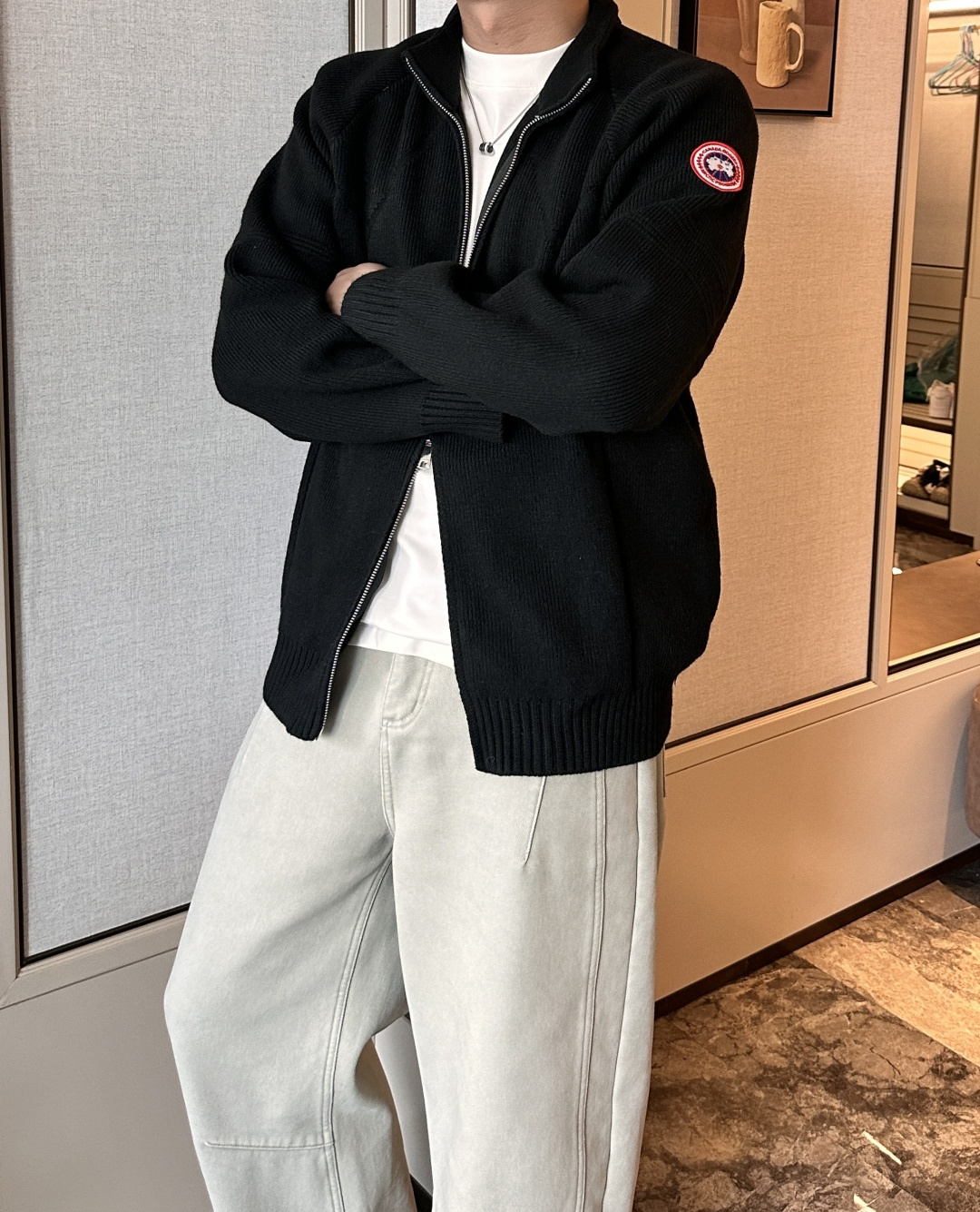 支持年后 加拿大🇨🇦鹅 新款开衫针织毛衣！经典永不过时！外观简洁干净，秋日可以单穿，深冬最为内搭！定制进