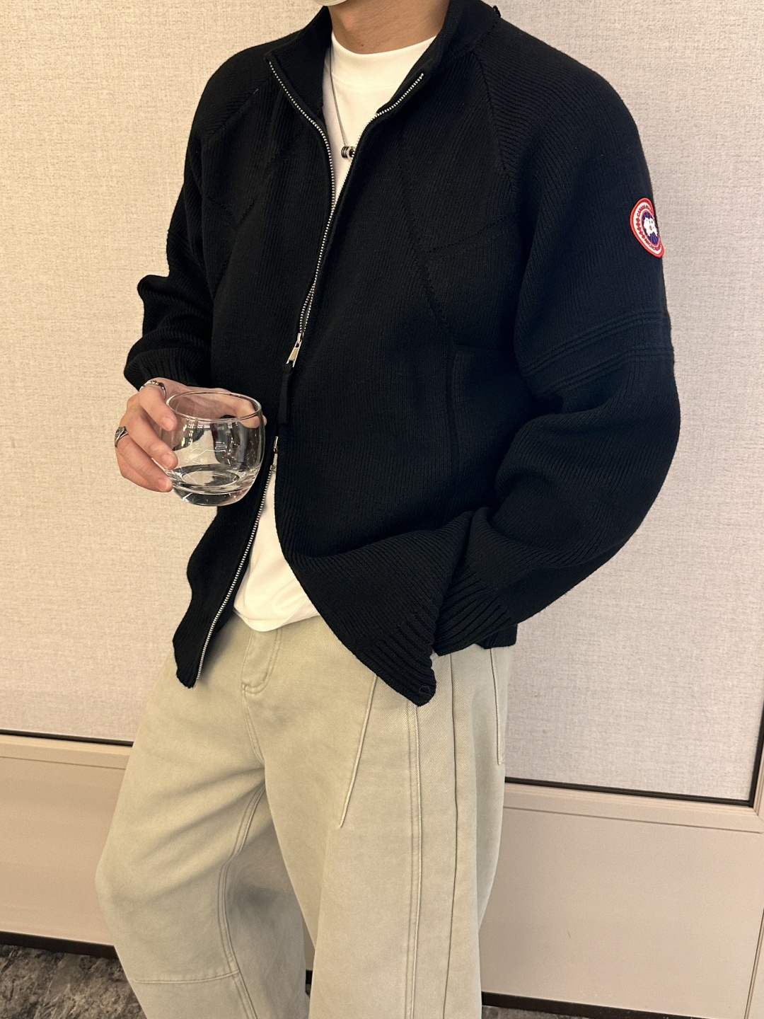 支持年后 加拿大🇨🇦鹅 新款开衫针织毛衣！经典永不过时！外观简洁干净，秋日可以单穿，深冬最为内搭！定制进