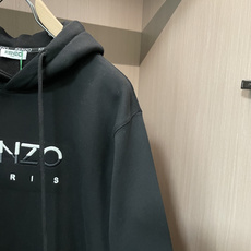 KENZO 秋冬加绒连帽卫衣 男女同款时尚休闲套头加绒卫衣衫!贸易公司渠道稀出,领先官网发售!一直都是神奇的存在,有着极 KENZO 秋冬加绒连帽卫衣 男女同款时尚休闲套头加绒卫衣衫!贸易公司渠道稀出,领先官网发售!一直都是神奇的存在,有着极