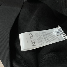 KENZO 秋冬加绒连帽卫衣 男女同款时尚休闲套头加绒卫衣衫!贸易公司渠道稀出,领先官网发售!一直都是神奇的存在,有着极 KENZO 秋冬加绒连帽卫衣 男女同款时尚休闲套头加绒卫衣衫!贸易公司渠道稀出,领先官网发售!一直都是神奇的存在,有着极