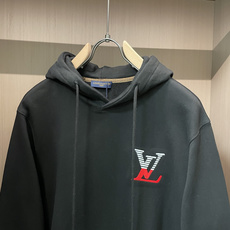 Lv 秋冬加绒连帽卫衣 男女同款时尚休闲套头加绒卫衣衫!贸易公司渠道稀出,领先官网发售!一直都是神奇的存在,有着极高的辨 Lv 秋冬加绒连帽卫衣 男女同款时尚休闲套头加绒卫衣衫!贸易公司渠道稀出,领先官网发售!一直都是神奇的存在,有着极高的辨