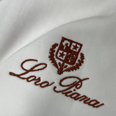 Loro Piana 秋冬加绒连帽卫衣 男女同款时尚休闲套头加绒卫衣衫!贸易公司渠道稀出,领先官网发售!一直都是神奇的存 Loro Piana 秋冬加绒连帽卫衣 男女同款时尚休闲套头加绒卫衣衫!贸易公司渠道稀出,领先官网发售!一直都是神奇的存