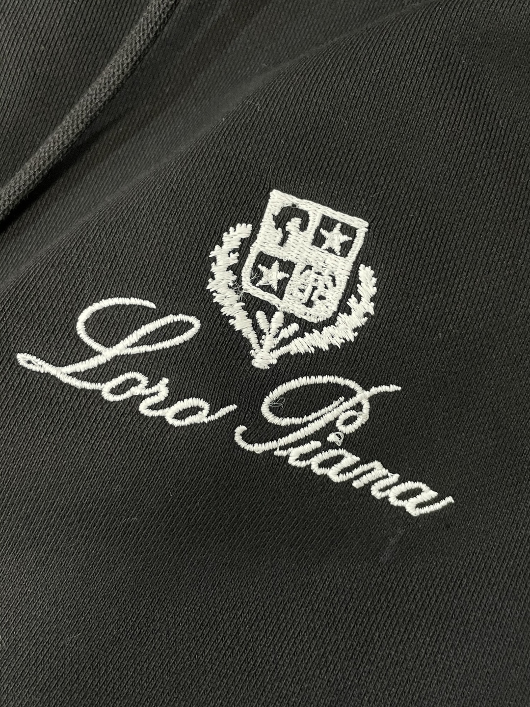 Loro Piana 秋冬加绒连帽卫衣 男女同款时尚休闲套头加绒卫衣衫！贸易公司渠道稀出，领先官网发售！一直都是神奇的存