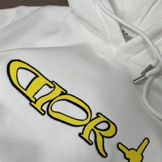 Dior 秋冬加绒连帽卫衣 男女同款时尚休闲套头加绒卫衣衫!贸易公司渠道稀出,领先官网发售!一直都是神奇的存在,有着极高 Dior 秋冬加绒连帽卫衣 男女同款时尚休闲套头加绒卫衣衫!贸易公司渠道稀出,领先官网发售!一直都是神奇的存在,有着极高