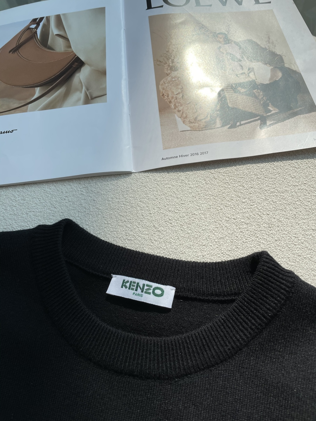 KENZO 重磅推荐！aw秋冬新款 专柜同步 时尚经典针织衫 秋冬必备款 采用针织衫加厚毛衣，精致简洁大方 品牌元素点缀
