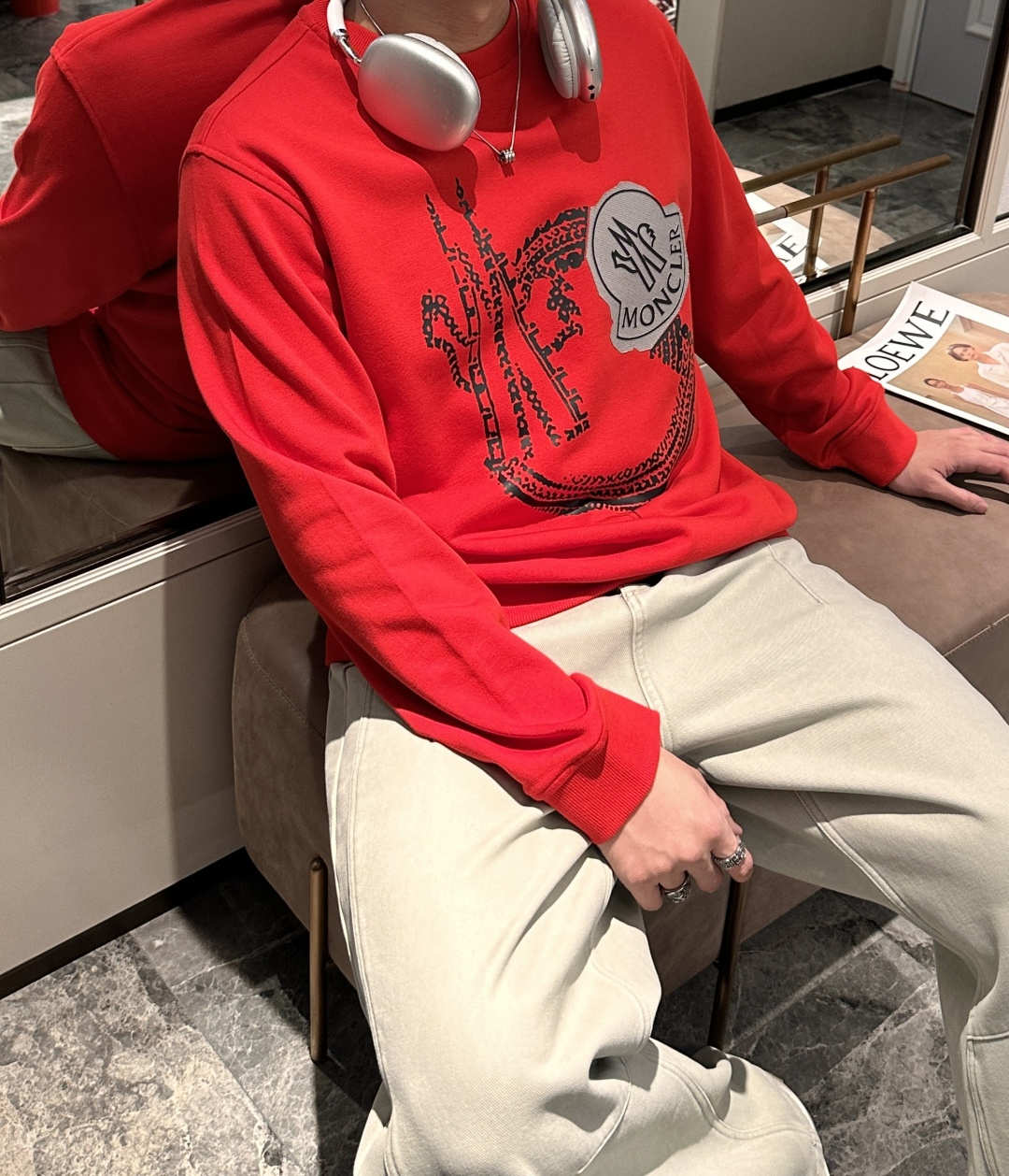 NO:692180,Meng Mou/2025 Autumn and Winter New Products Customized top-quality sweatshirt cotton, the fabric is particularly textured, a must-have item in winter, and has good warmth retention. It can be worn by men and women, the details are in place, the version is awesome, and the upper body effect is very good!  A versatile item!  Size S-4XL (height 175 150 pounds, wearing XL), Moncler, hoodie, sweatshirts,19860909蒙口/2025秋冬新品 定制顶级卫衣棉,面料特别有质感,冬季必备单品,保暖性好.男女通穿,细节到位,版型超赞,上身效果非常好！百搭单品！尺码S-4XL（身高175 150斤 穿XL),,Moncler,hoodie,sweatshirts,,Men's clothing