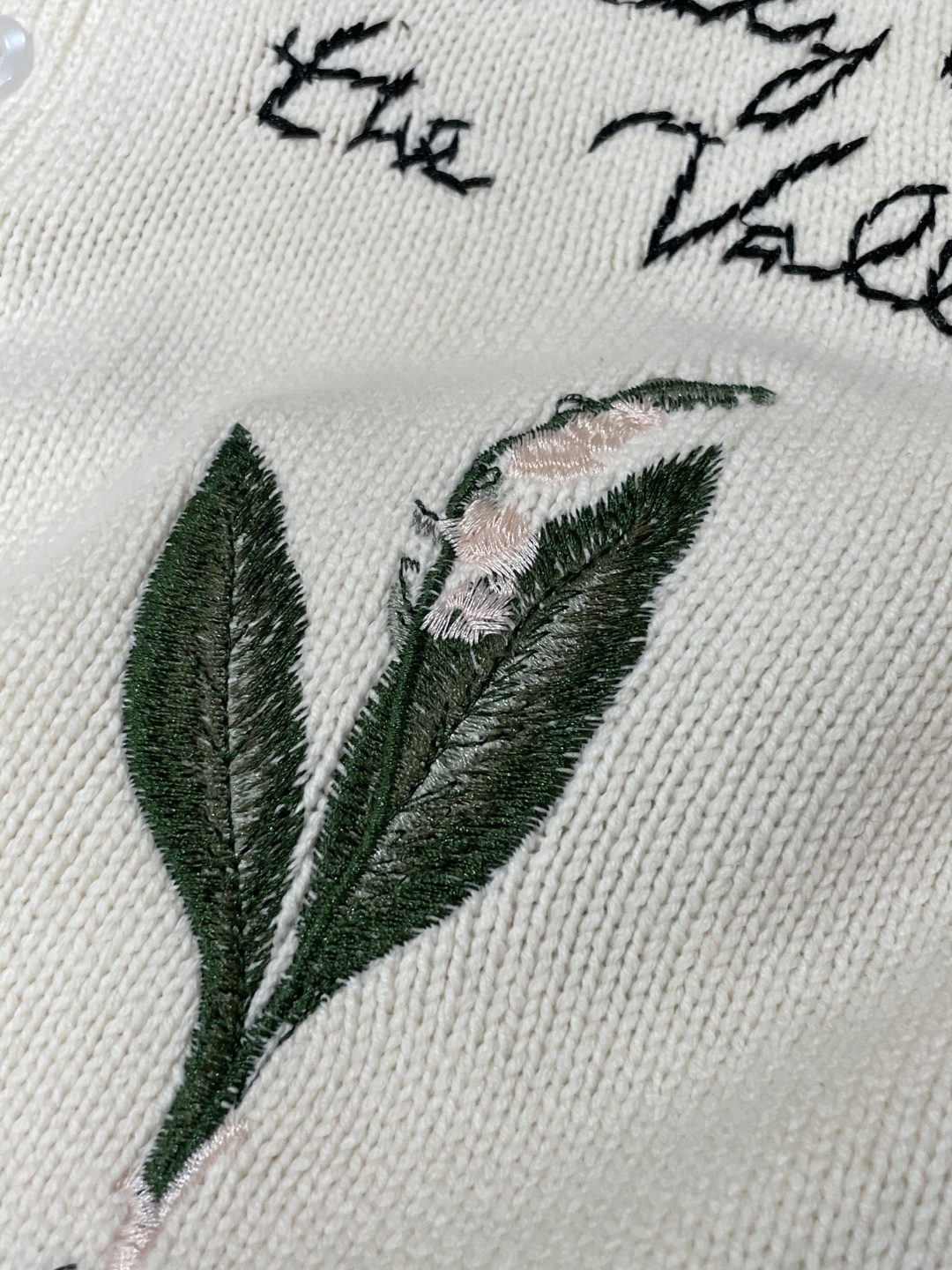 Dior 2025秋冬 高奢毛衣👫原厂代工 ，客供进口羊绒面料,细节辅料跟足原版，高端人士必备！尺码 S