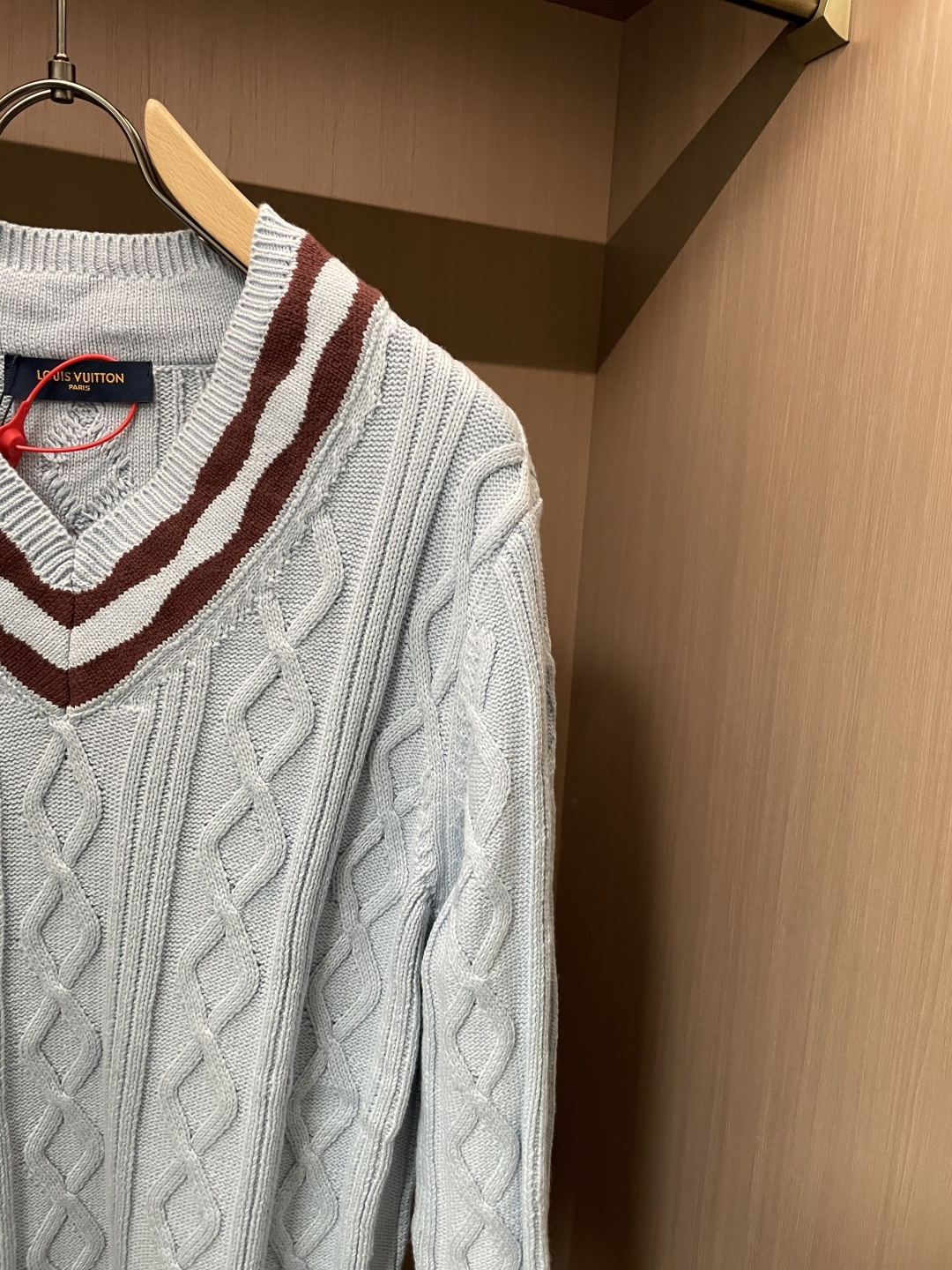 LV 2025秋冬 高奢毛衣👫原厂代工 ，客供进口羊绒面料,细节辅料跟足原版，高端人士必备！尺码 S-X